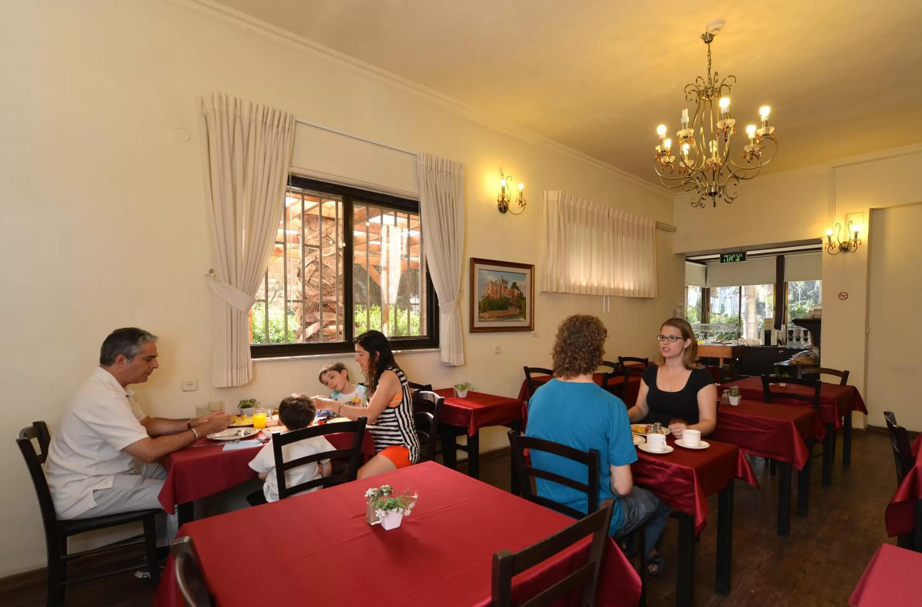 Restaurant/places to eat in A Little House In Rechavia