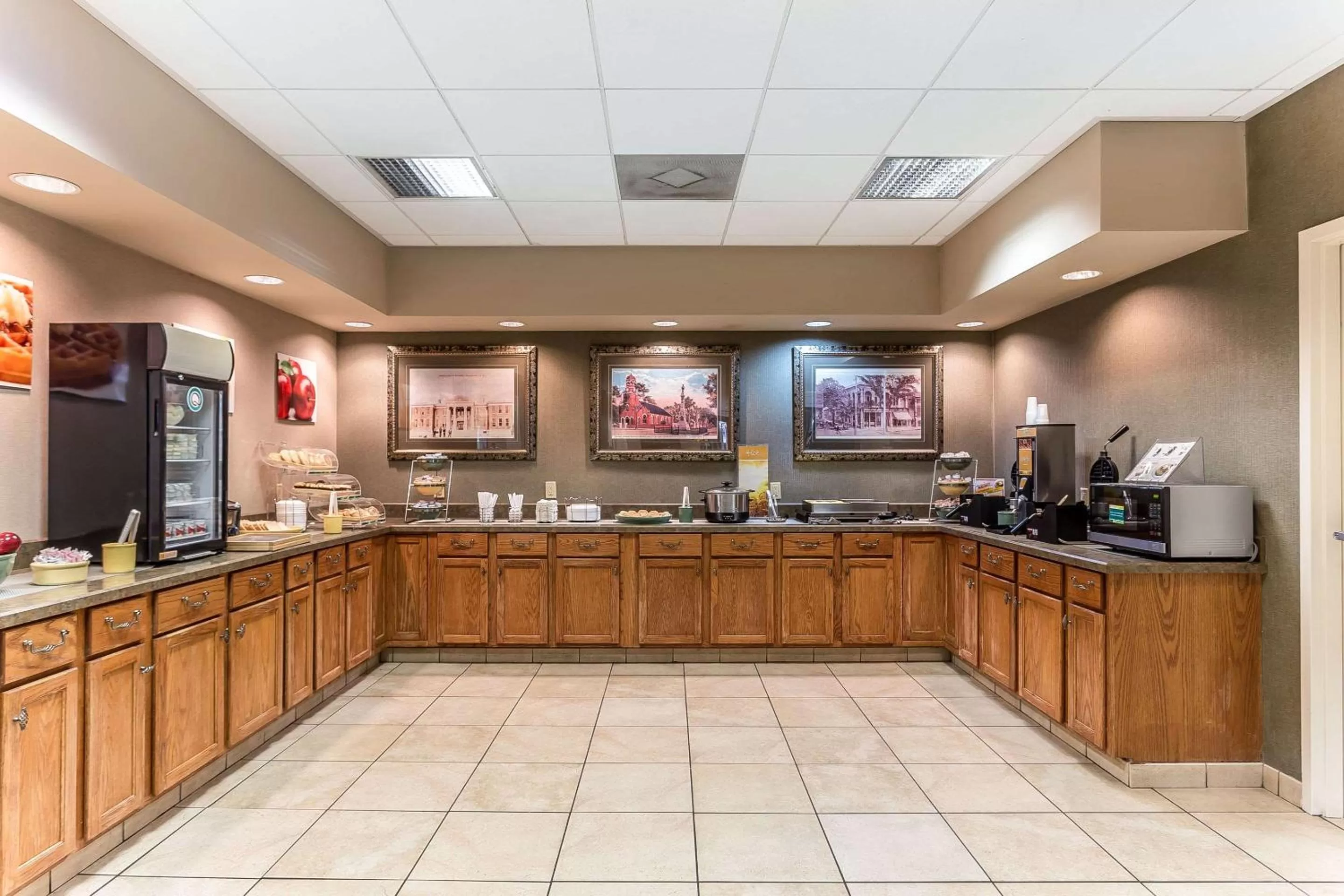 Restaurant/places to eat in Quality Inn & Suites Georgetown