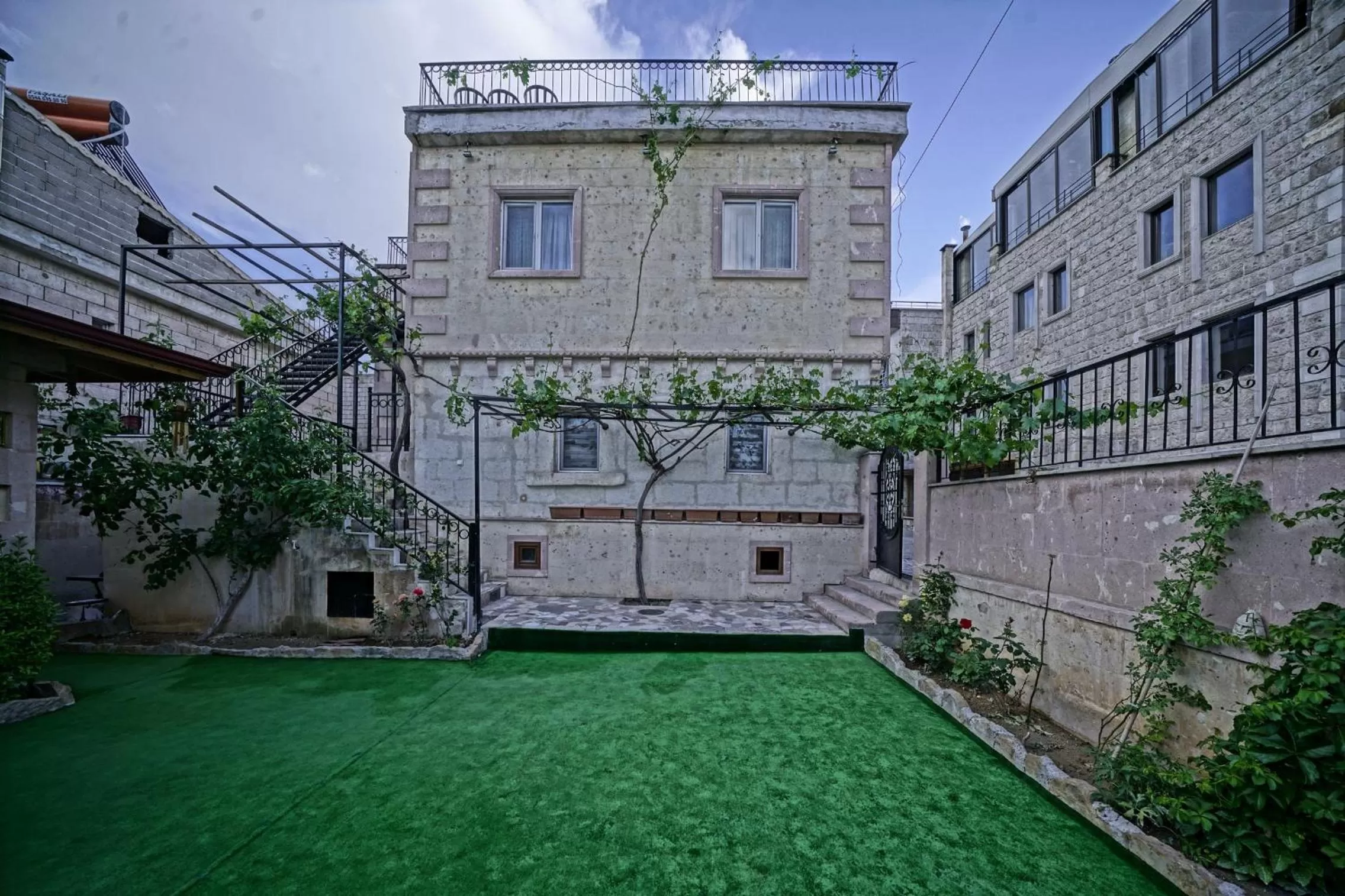 Property building in Epoch Stone House