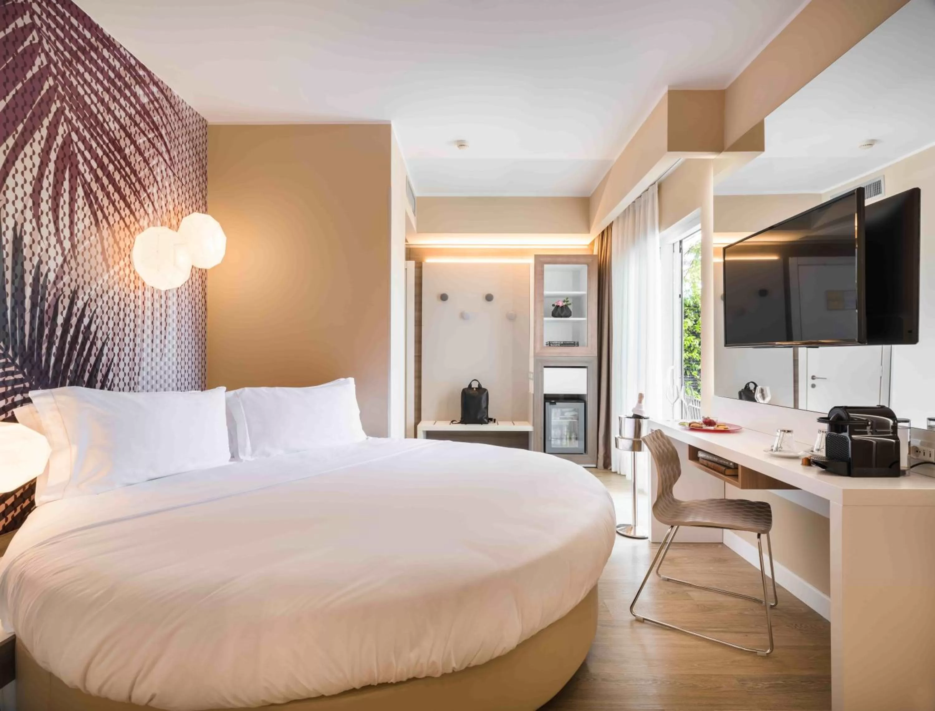 Bedroom, Bed in Enjoy Garda Hotel