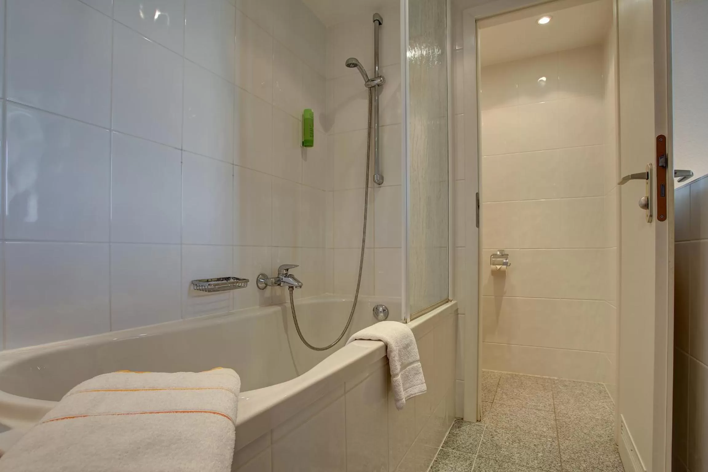 Bathroom in Trip Inn Hotel Blankenburg