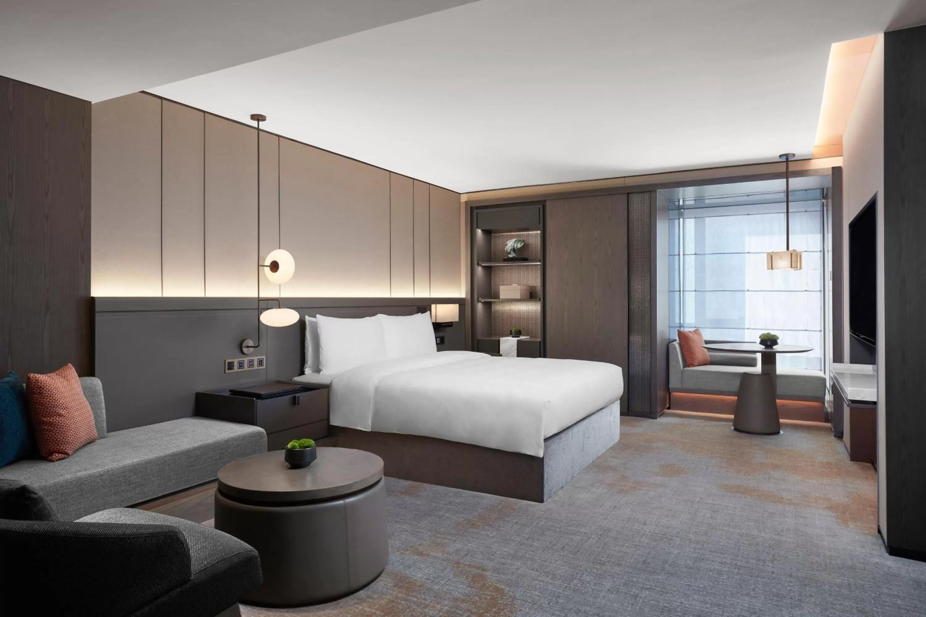 Photo of the whole room, Bed in JW Marriott Hotel Shenzhen