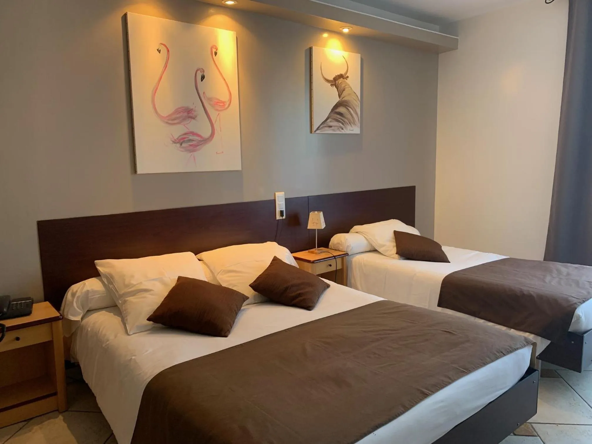 Bed in Hôtel restaurant Mon Auberge