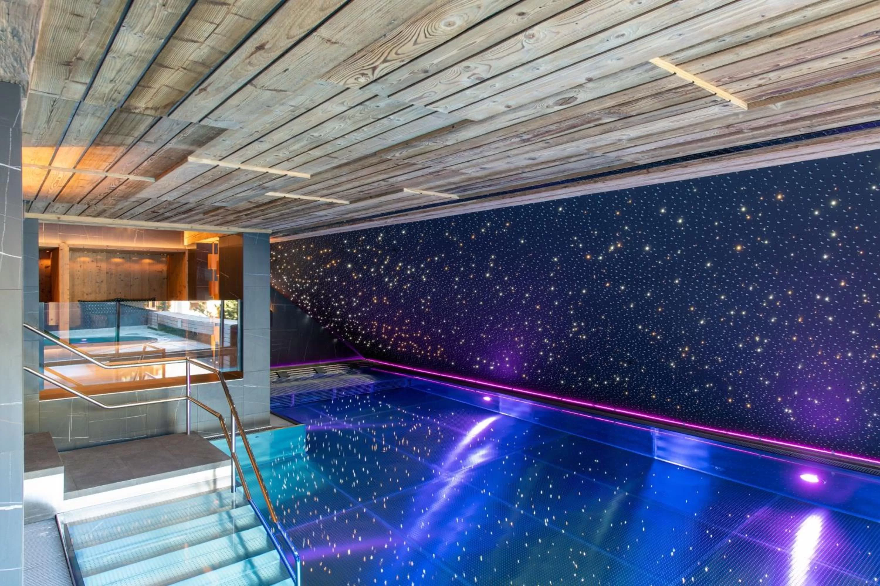 Swimming pool in W Verbier