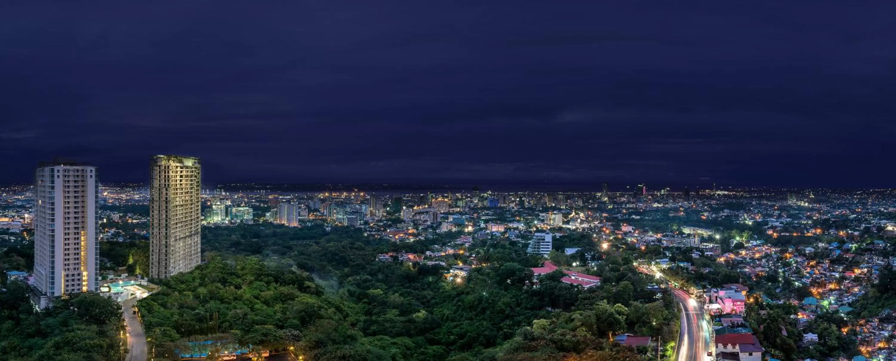 Property building in Marco Polo Plaza Cebu