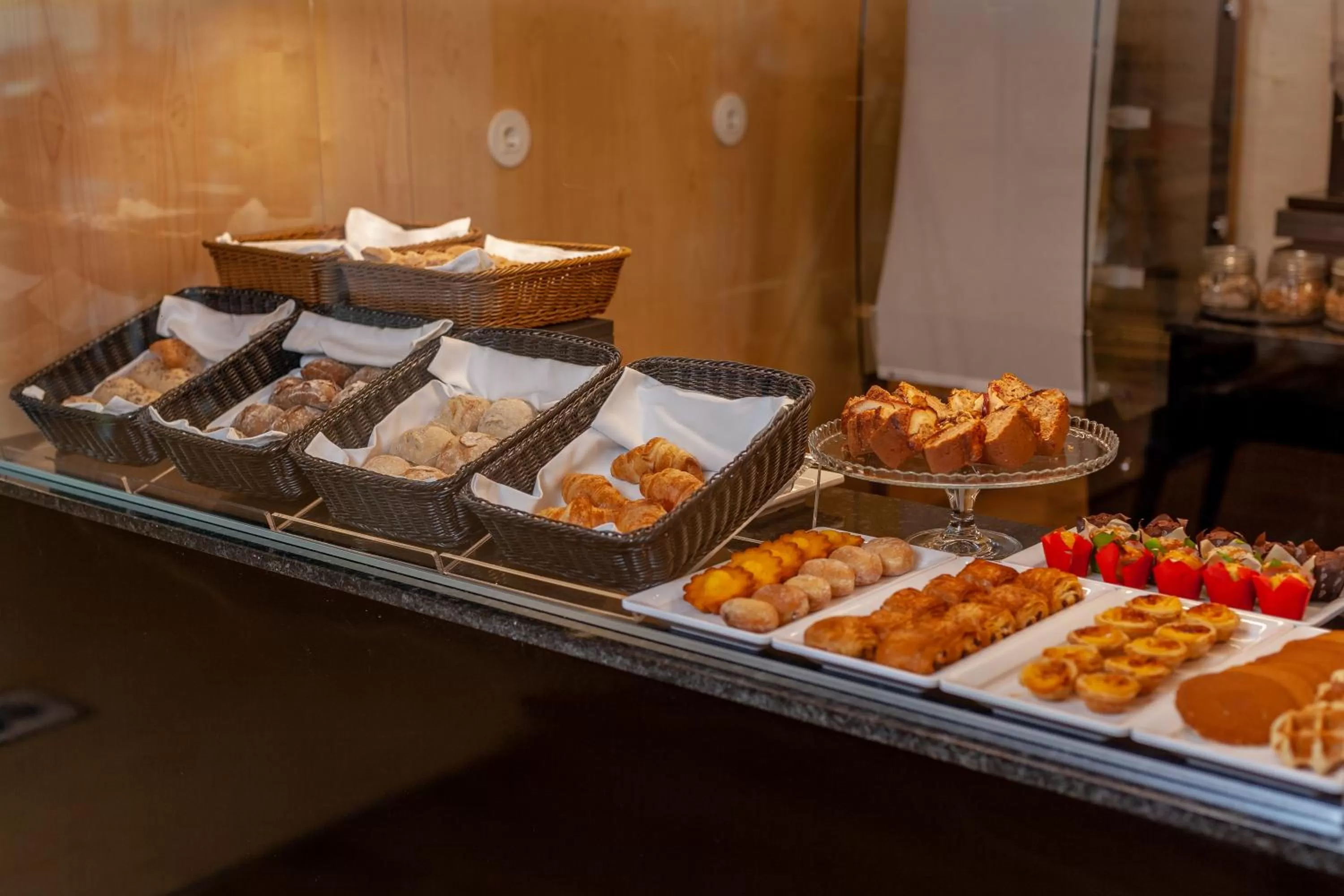 Breakfast in Sea Porto Hotel