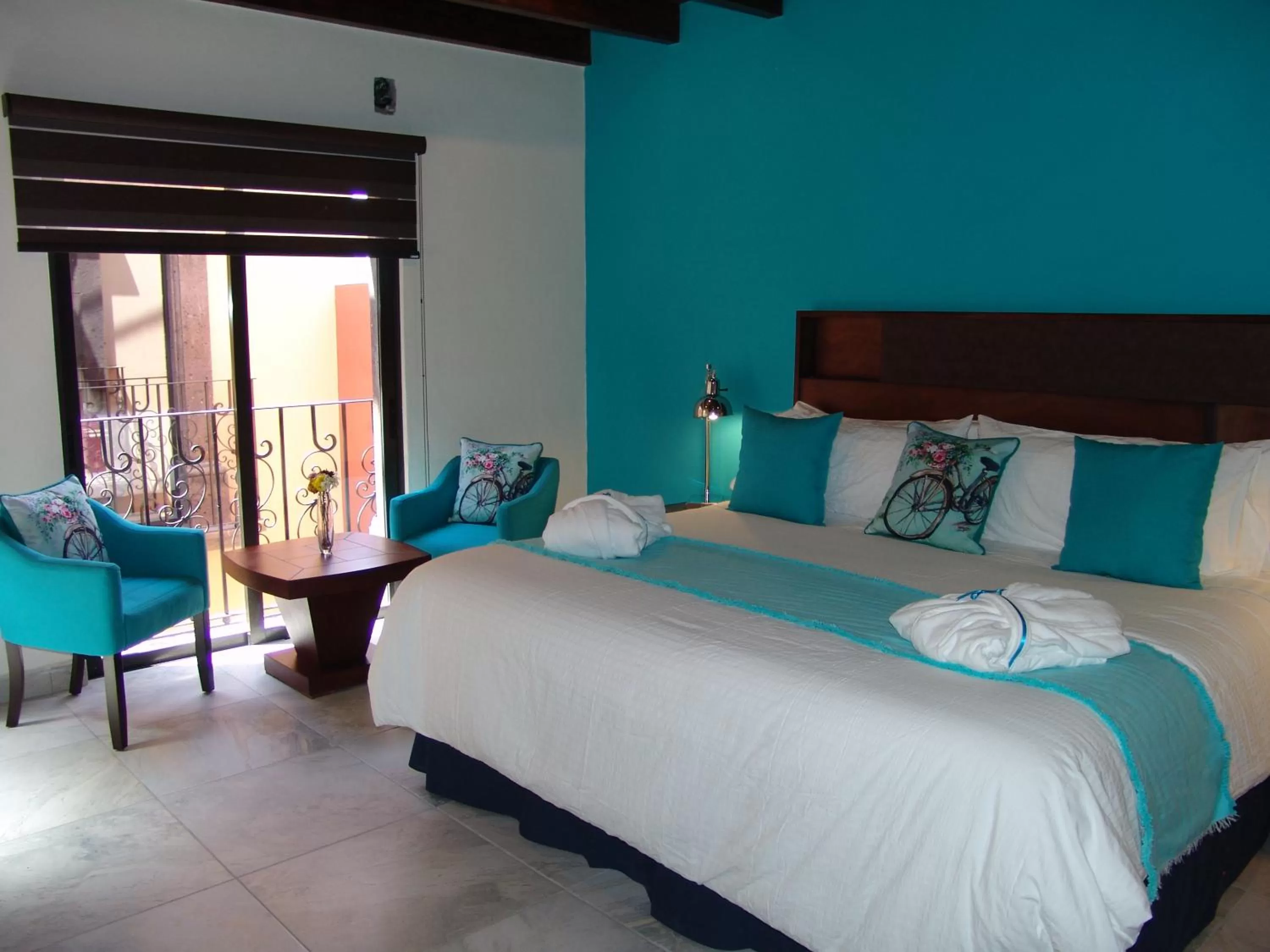 Bed in Hotel Casa Don Quijote