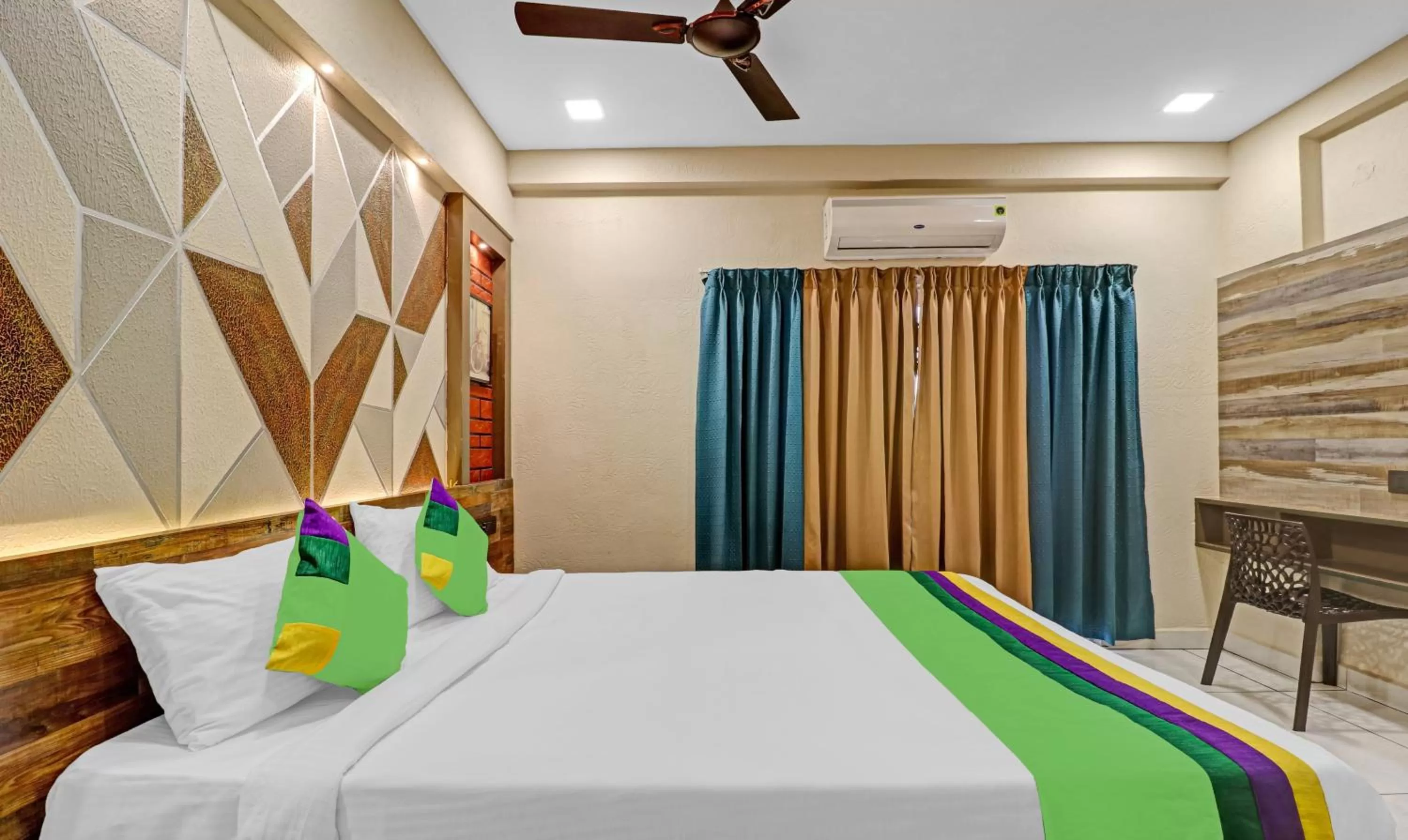 Bedroom, Bed in Treebo Seabreeze Comforts