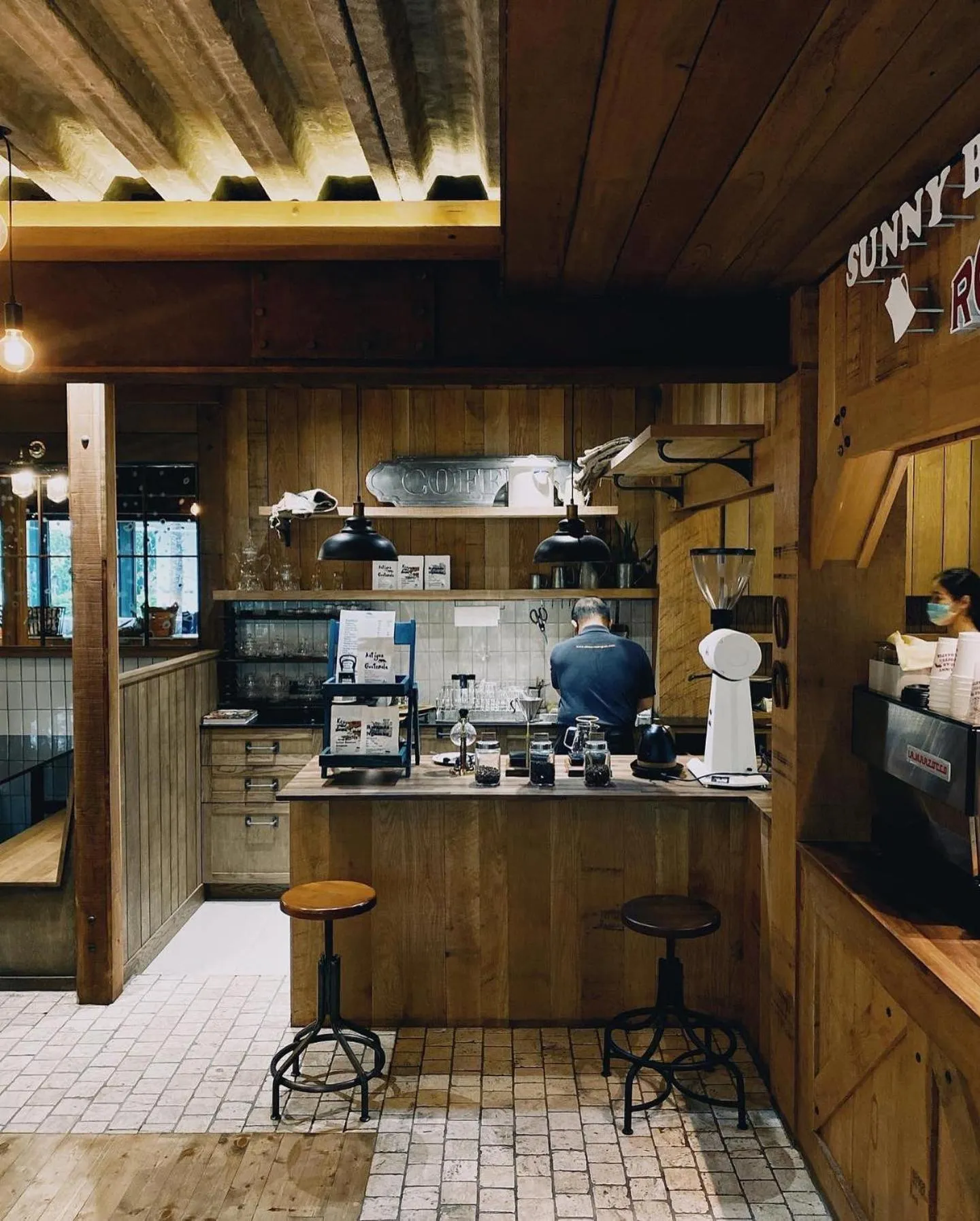 Coffee/tea facilities in Abloom Exclusive Serviced Apartments