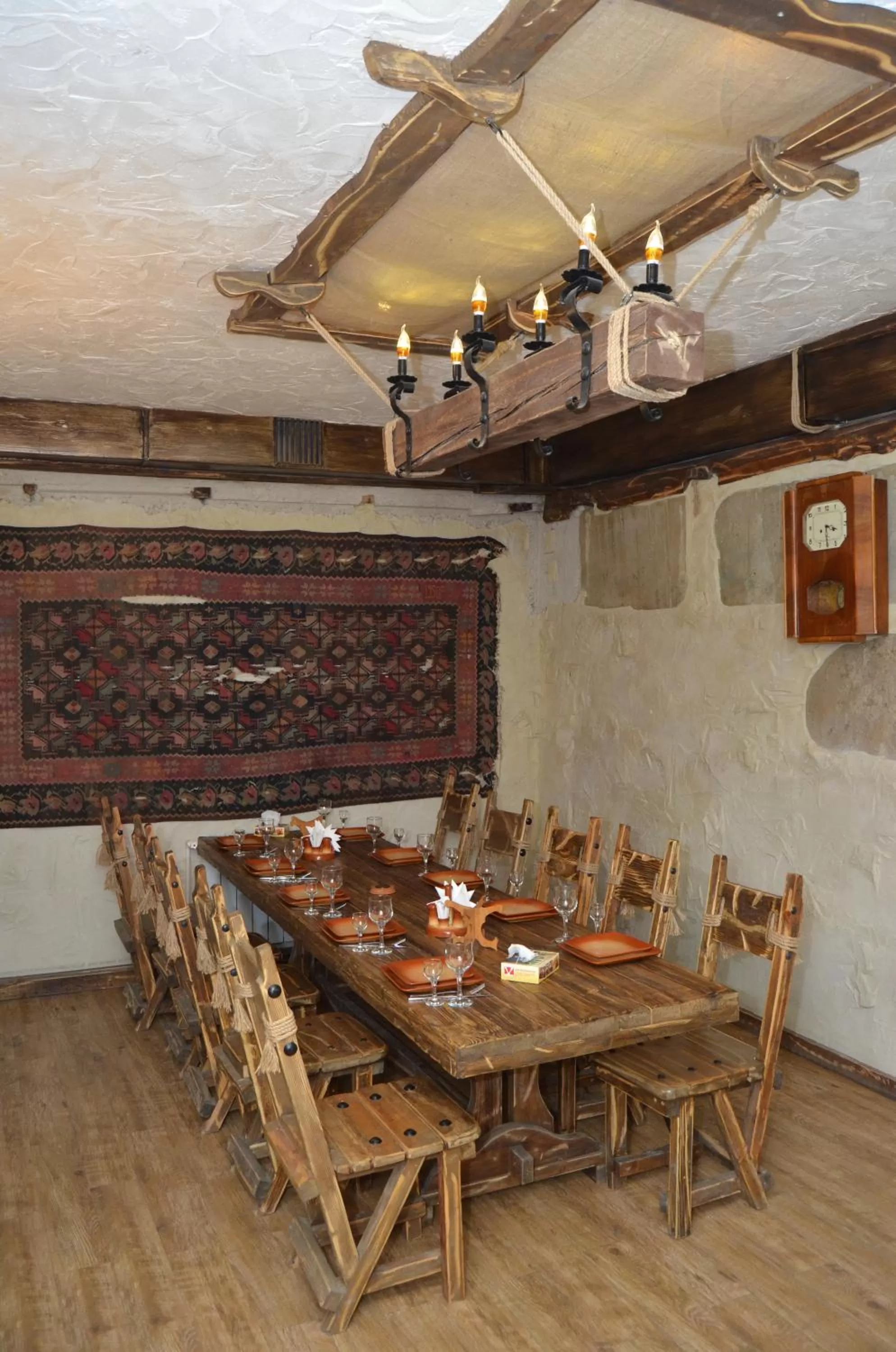 Restaurant/places to eat in Vale hotel&restaurant complex