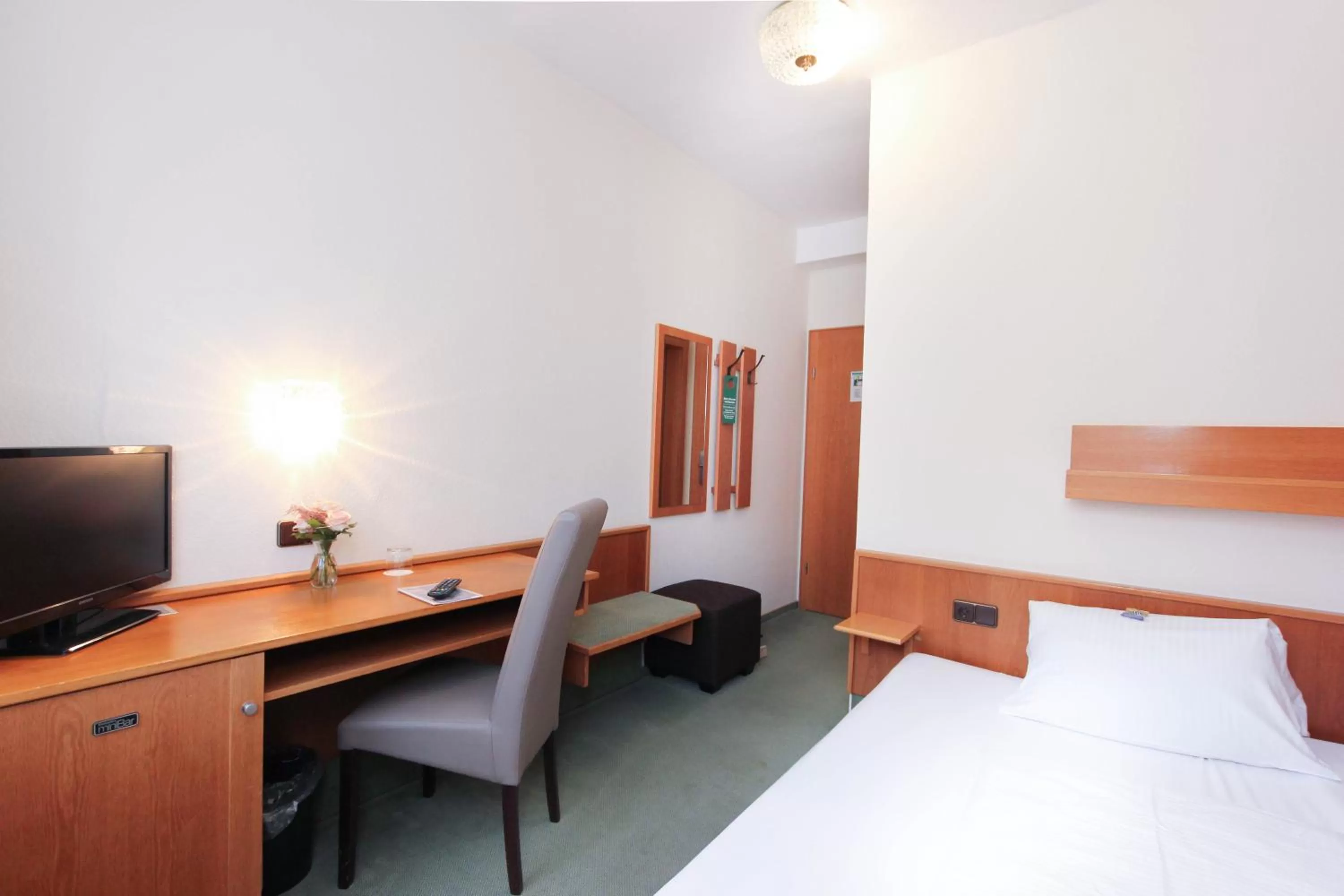 Bed in City Hotel Würzburg