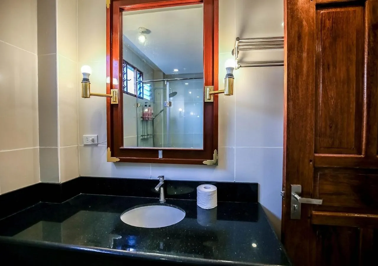 Oceanview Family Room Premiere in Doublegem Beach Resort and Hotel