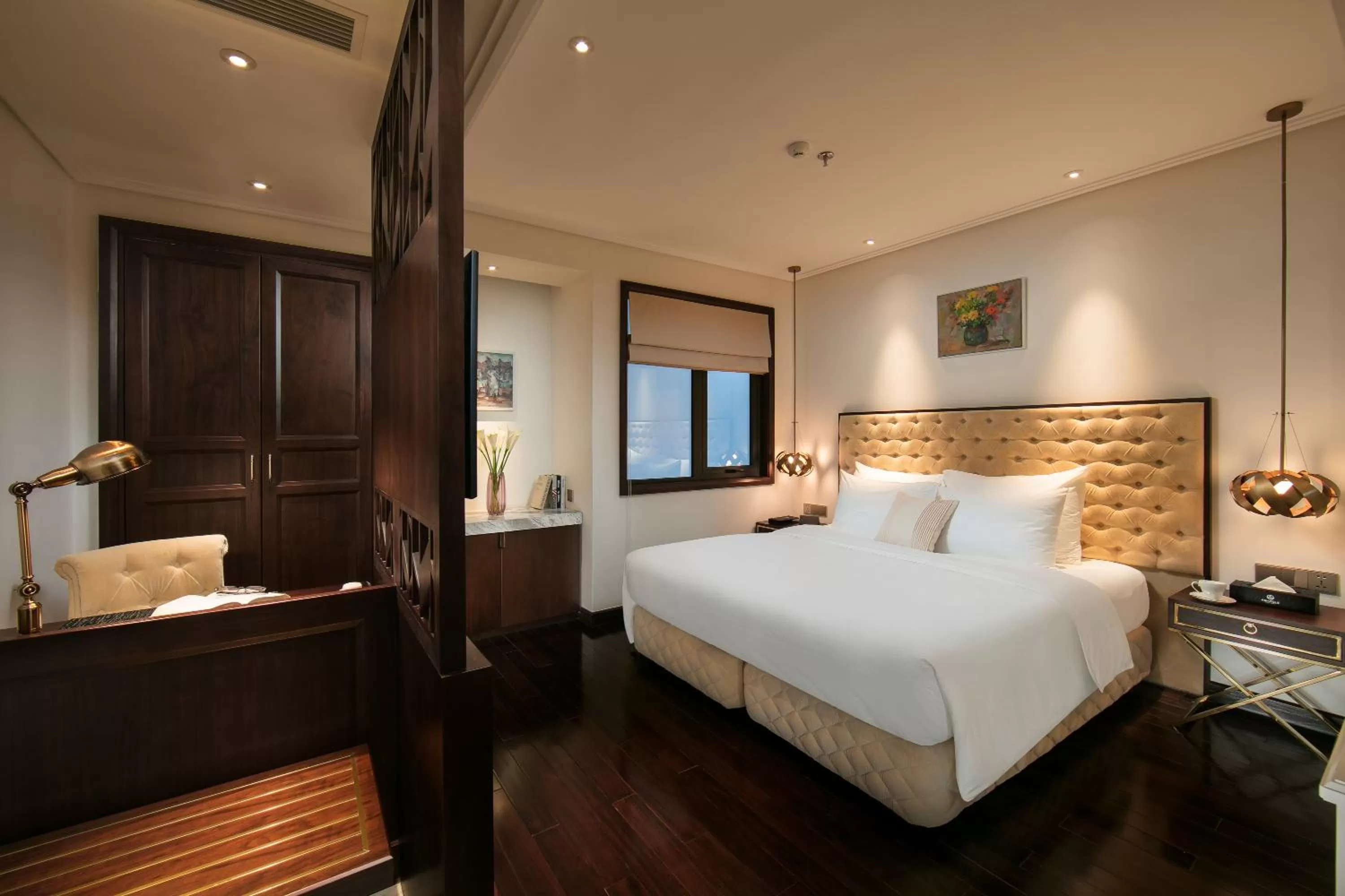 Photo of the whole room, Bed in Anatole Hotel Hanoi