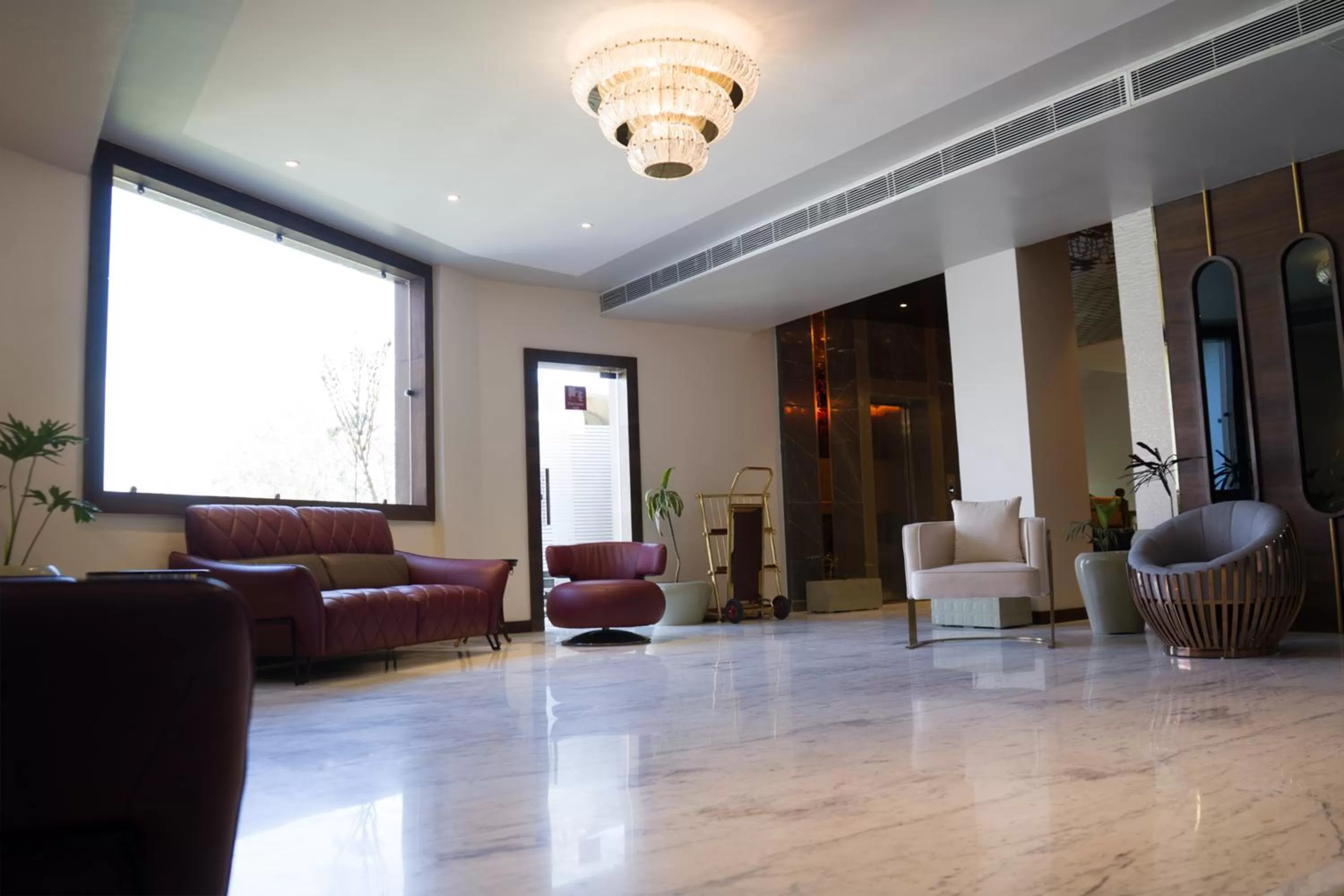 Lobby or reception in Clarks Inn Suites Kangra