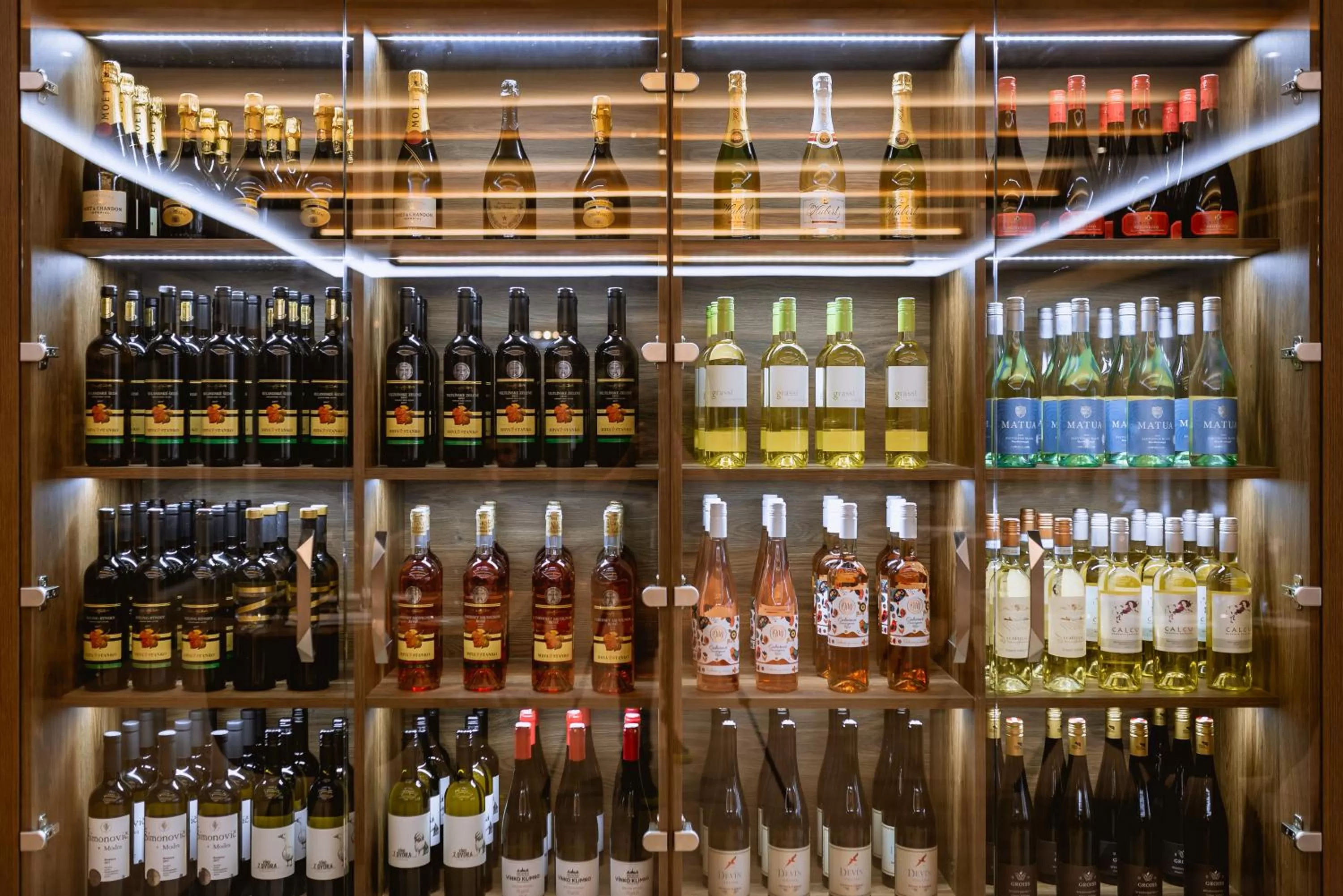 Alcoholic drinks in ELITE HOTEL Nová Dubnica