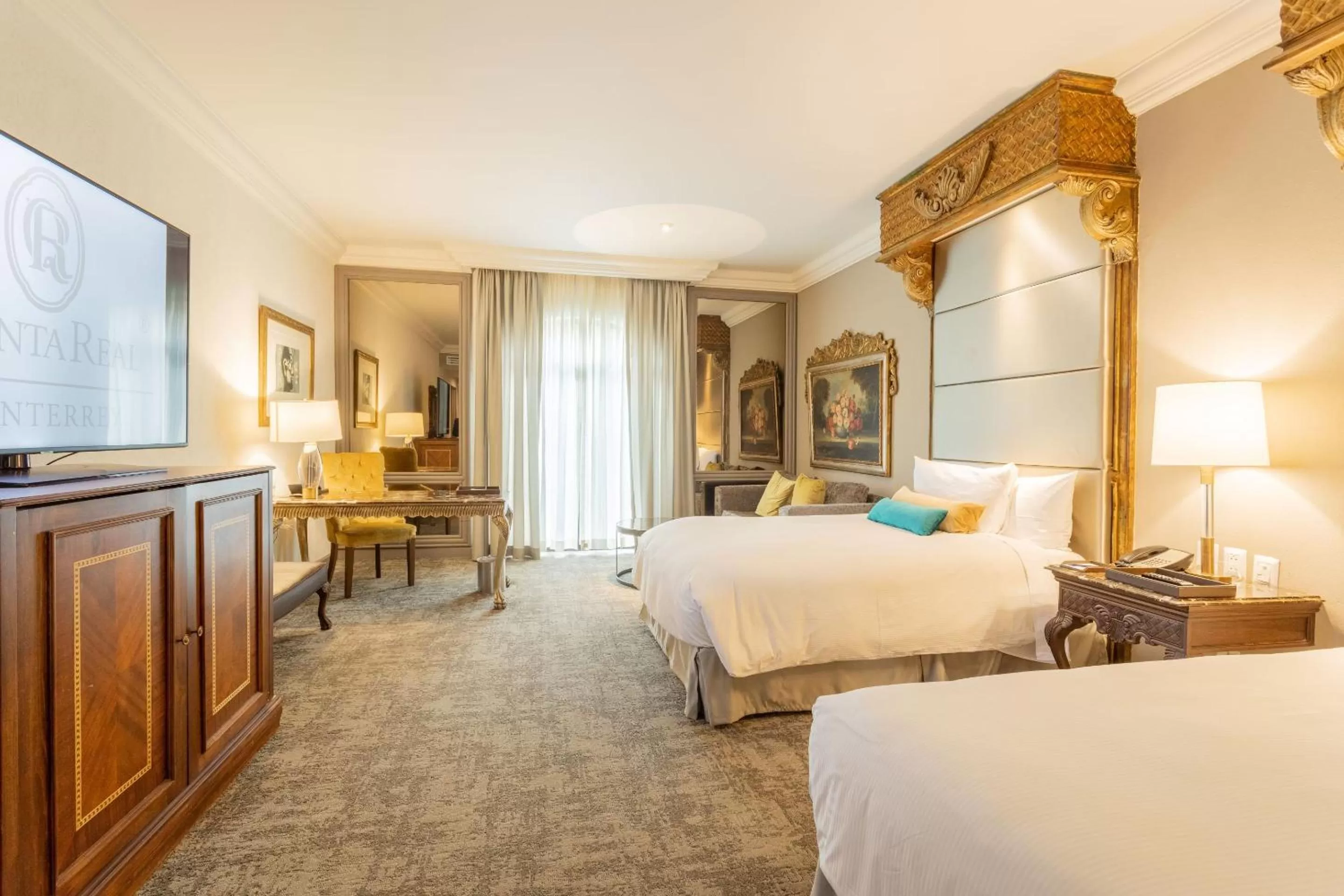 Bedroom, Bed in Quinta Real Monterrey