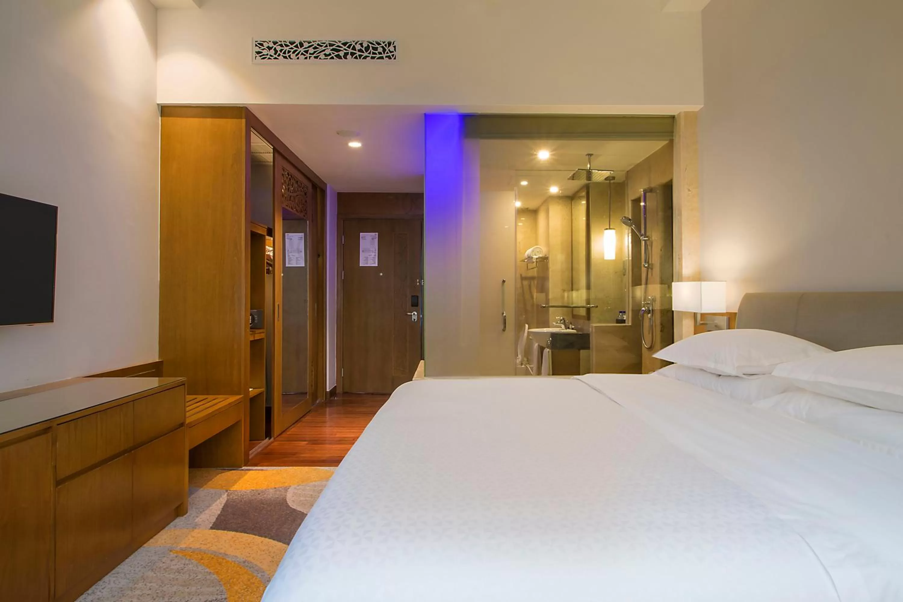 Bed in Four Points by Sheraton Manado