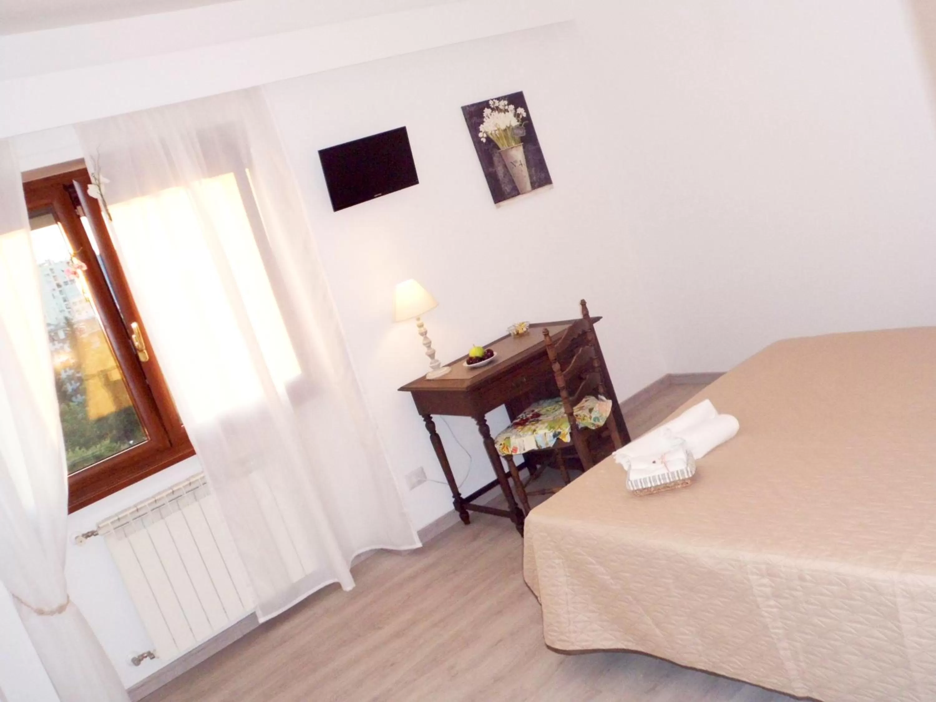 Bedroom, Bed in B&B More Than Rome