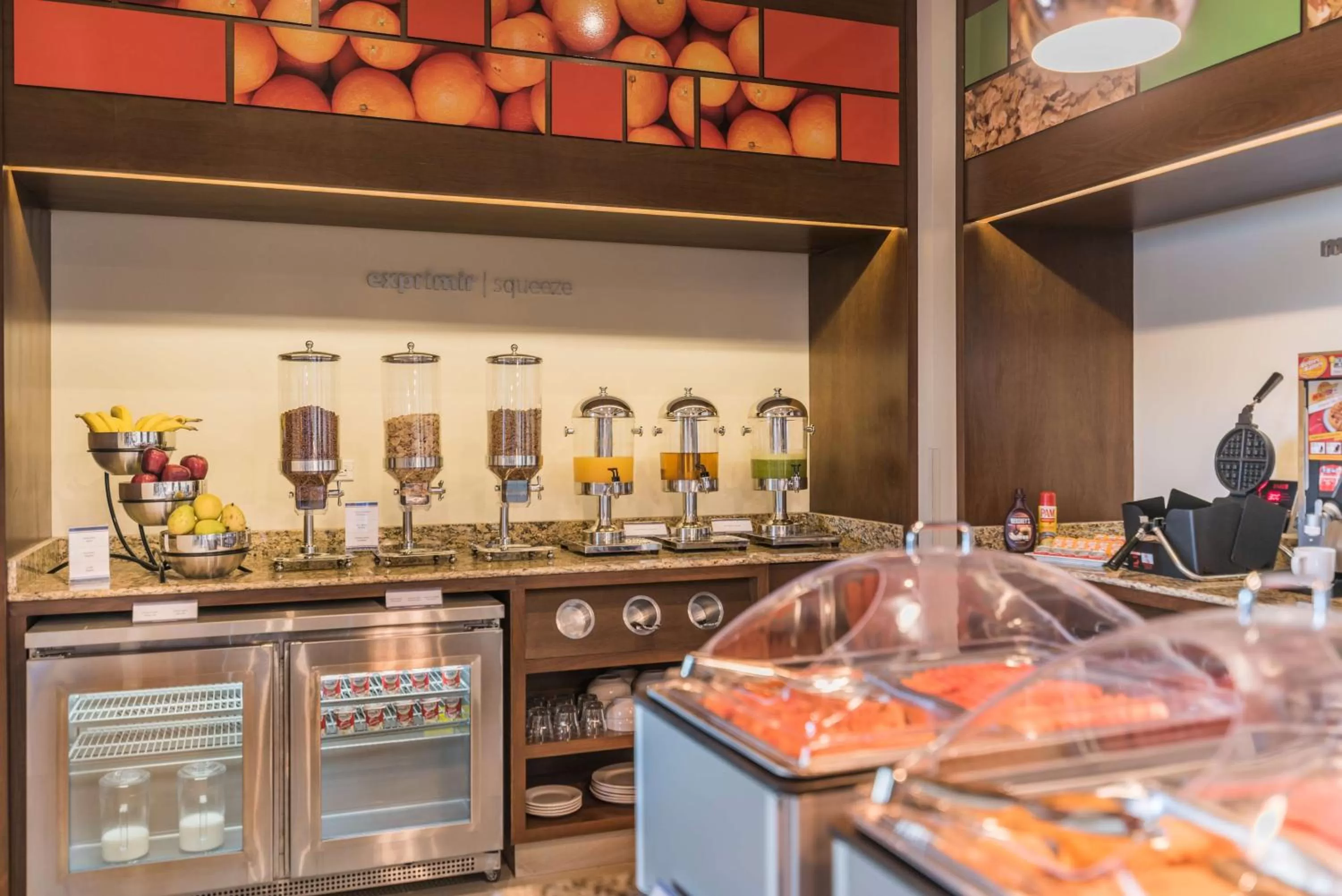 Dining area in Hampton Inn & Suites by Hilton Salamanca Bajio