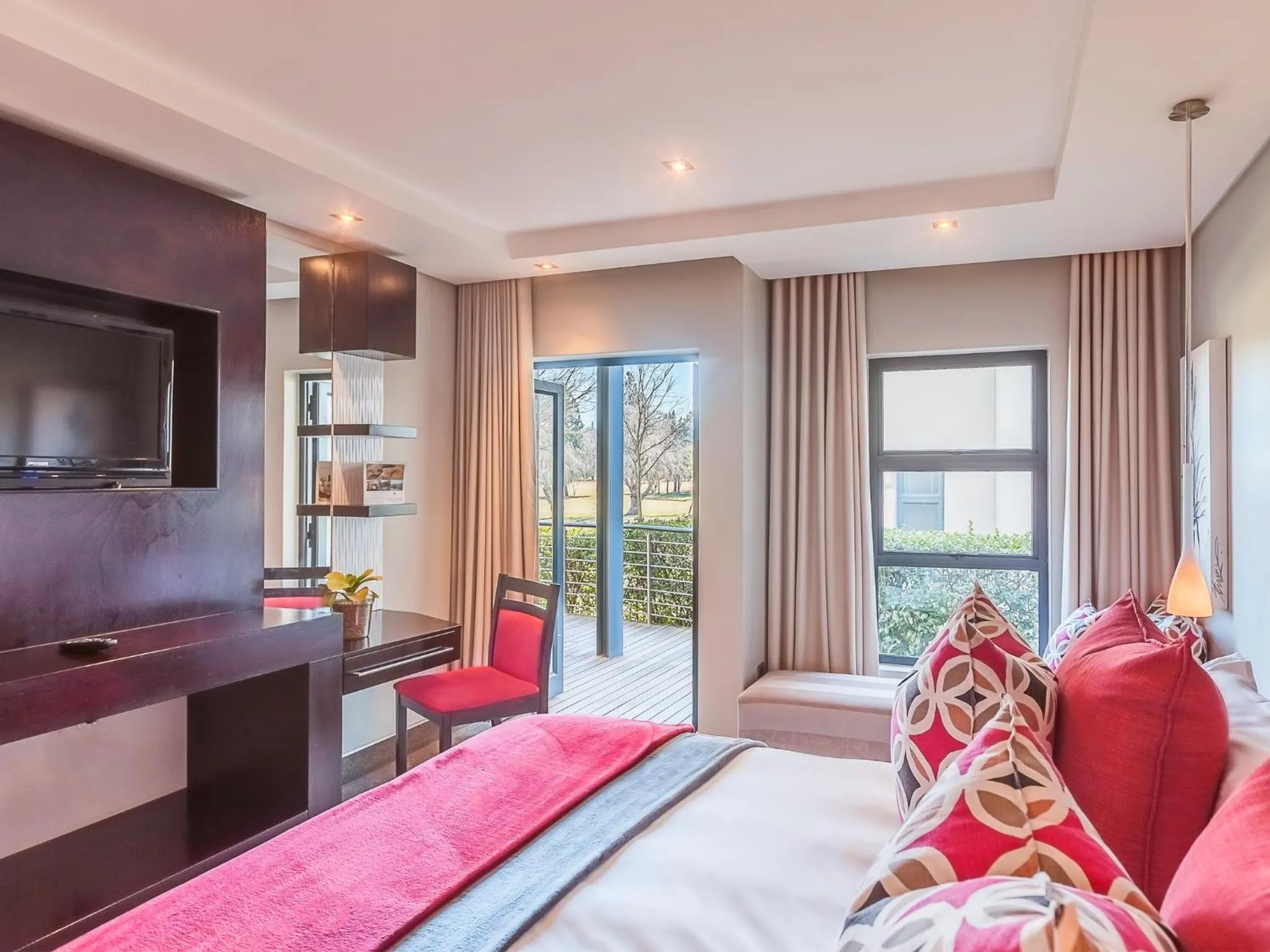 TV and multimedia in The Fairway Hotel, Spa & Golf Resort