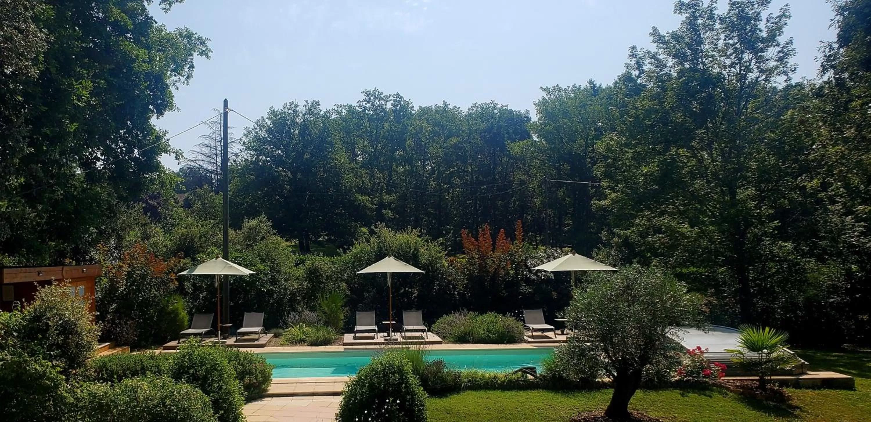 Swimming Pool in Aux Couleurs d'Esteil