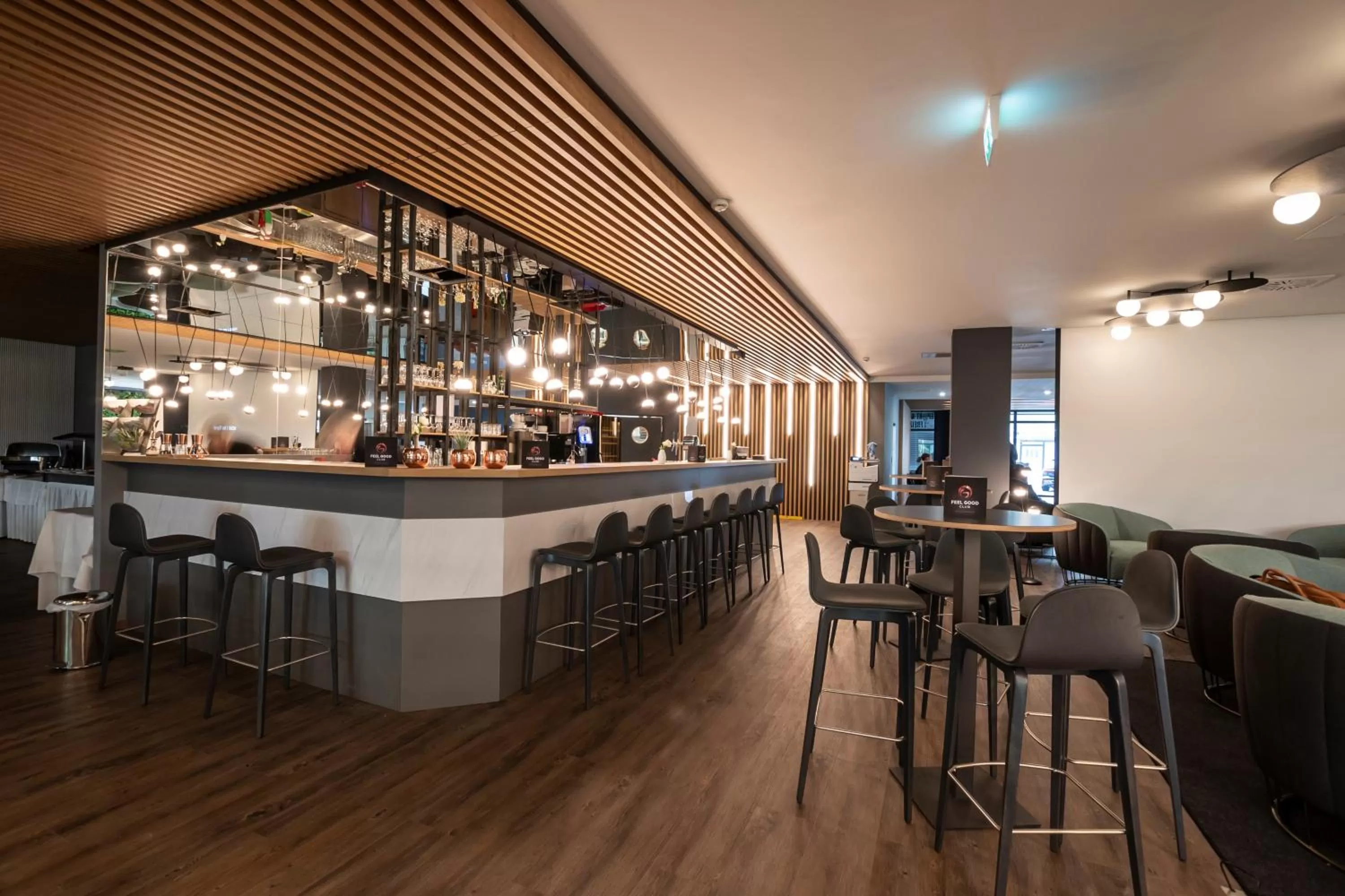 Communal lounge/ TV room in Feel Good Hotel