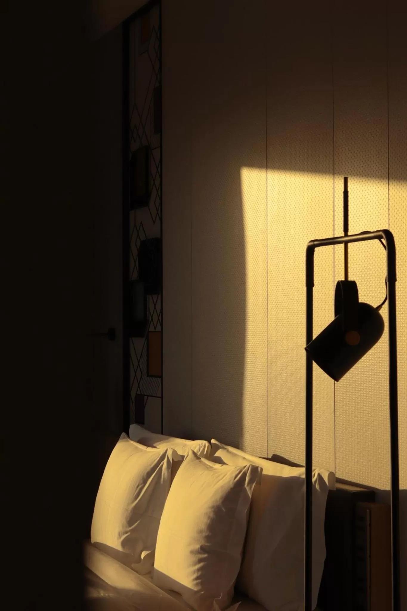 Guests, Bed in Crowne Plaza Foshan Nanhai-an IHG Hotel