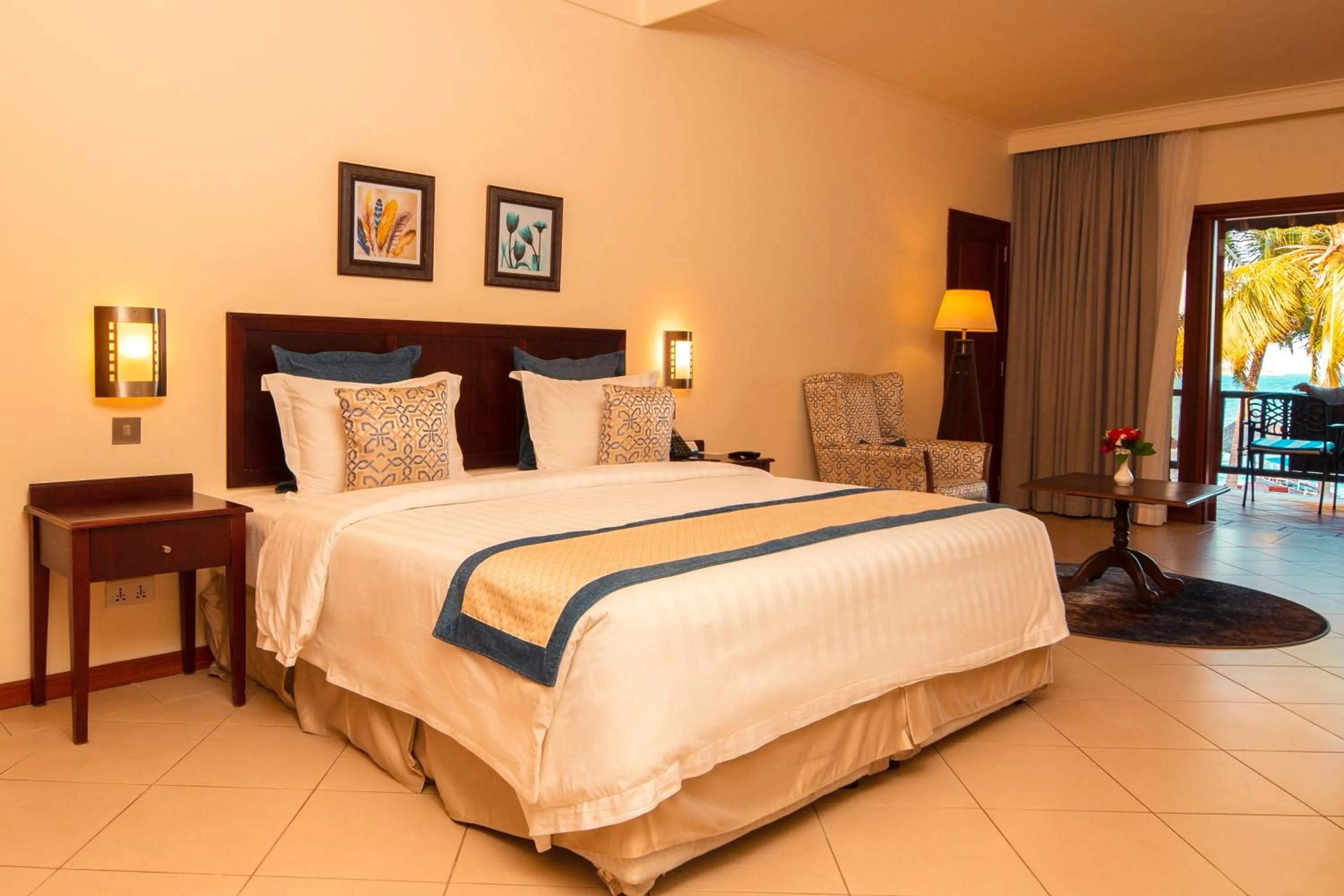 Photo of the whole room, Bed in White Sands Hotel