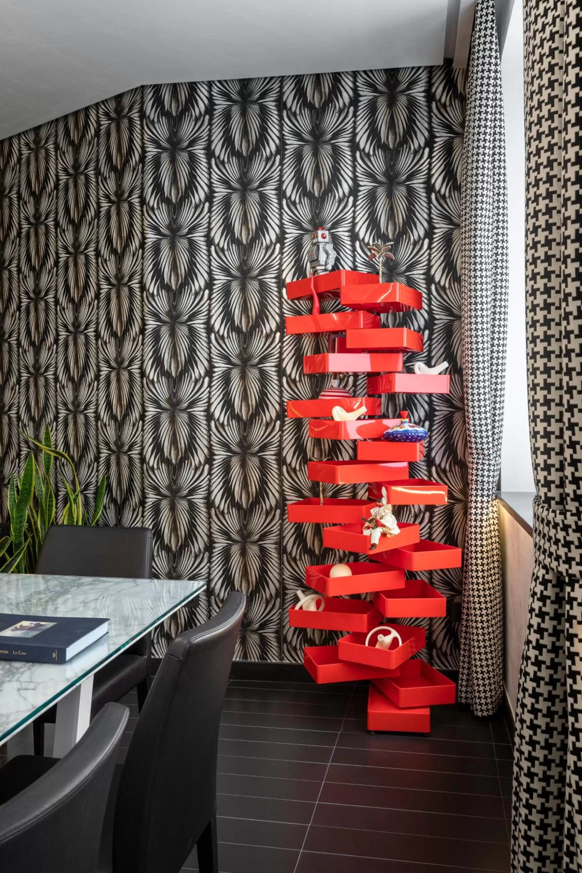 Decorative detail in LHP Napoli Palace & SPA