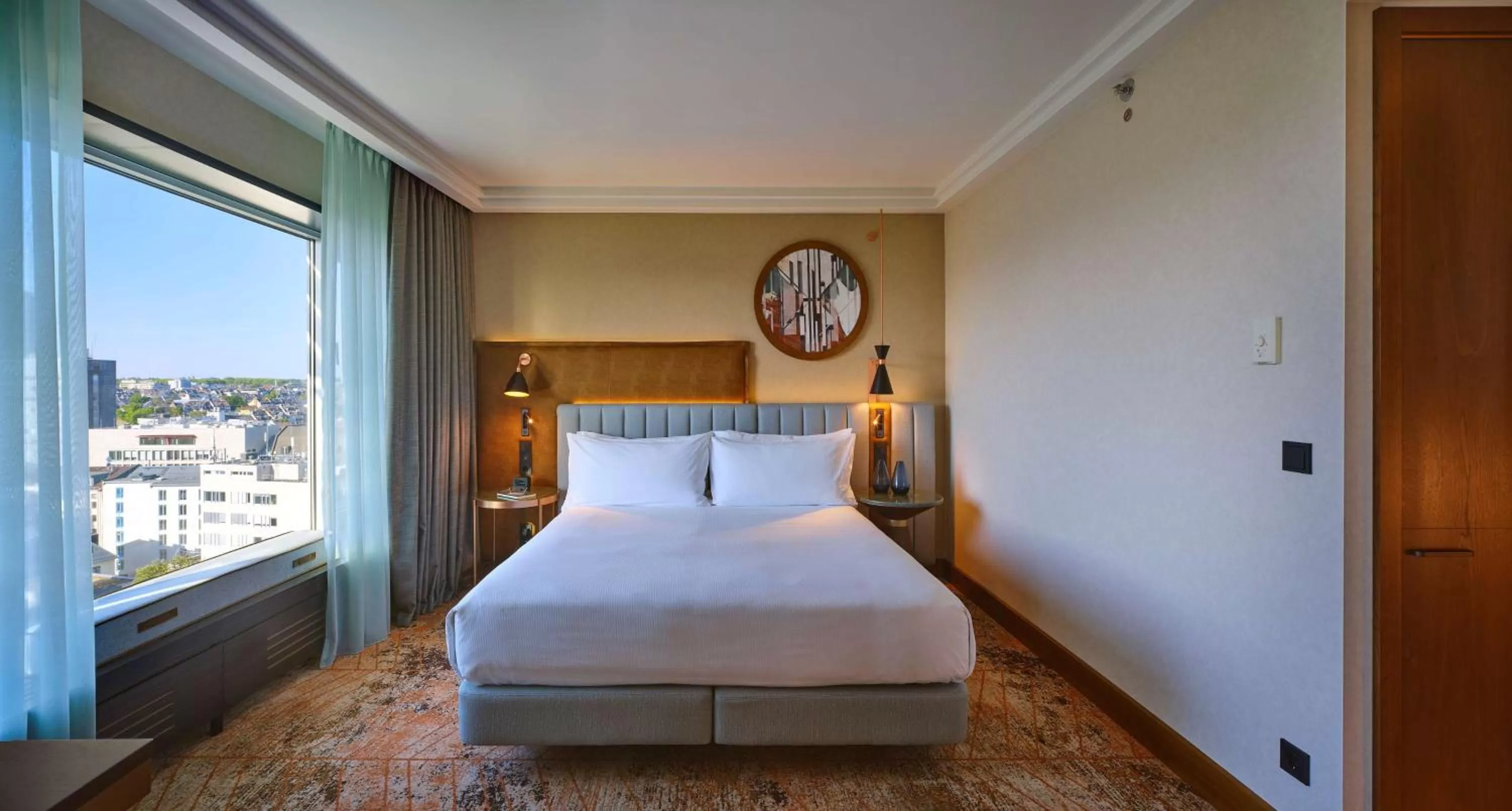 Bed in Hilton Frankfurt City Centre