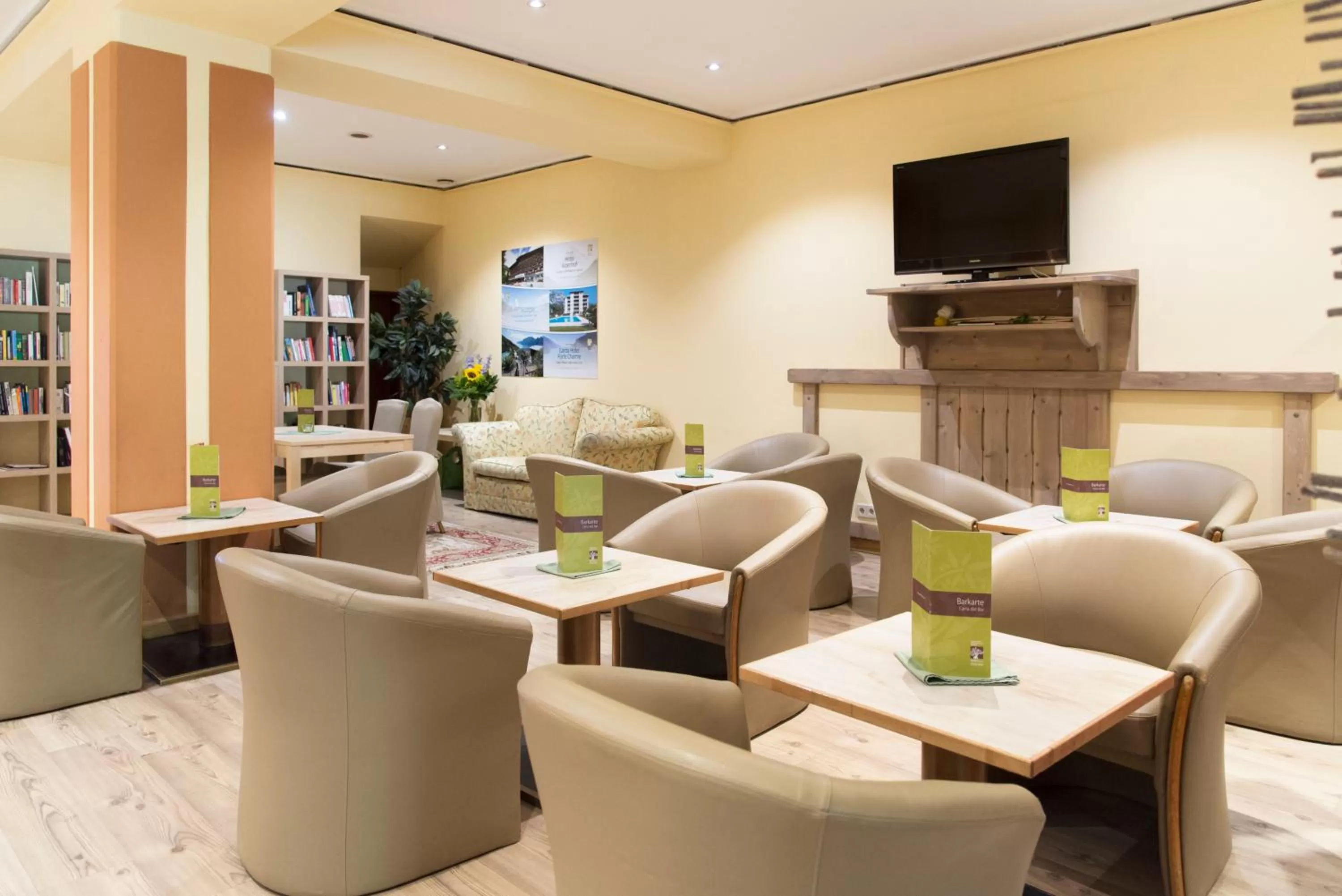 Lobby or reception in Alpenhotel Weitlanbrunn