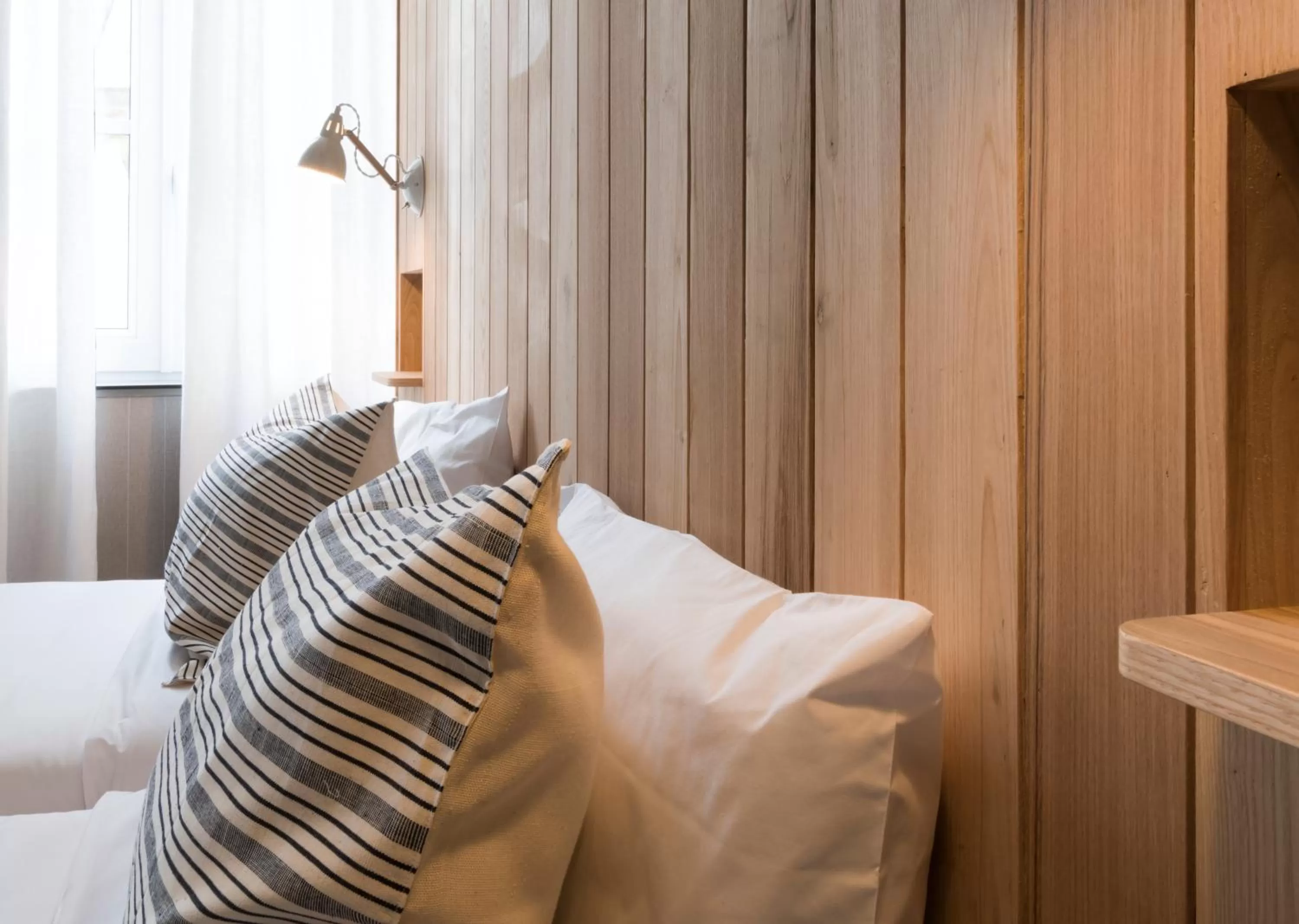 Bed in Auberge de la Commanderie