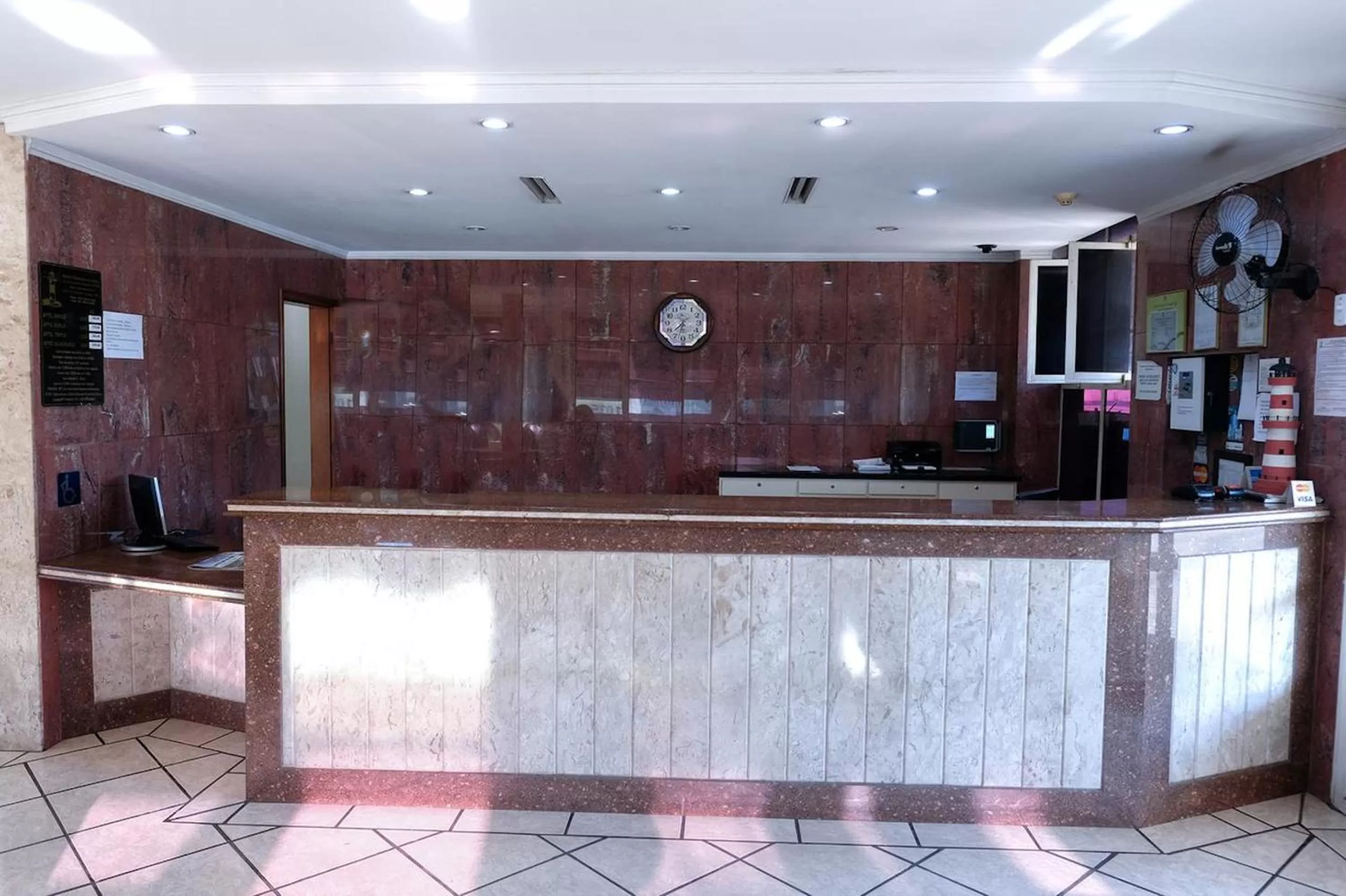 Lobby or reception in Hotel Almanara Cuiabá-Mato Grosso-Brasil