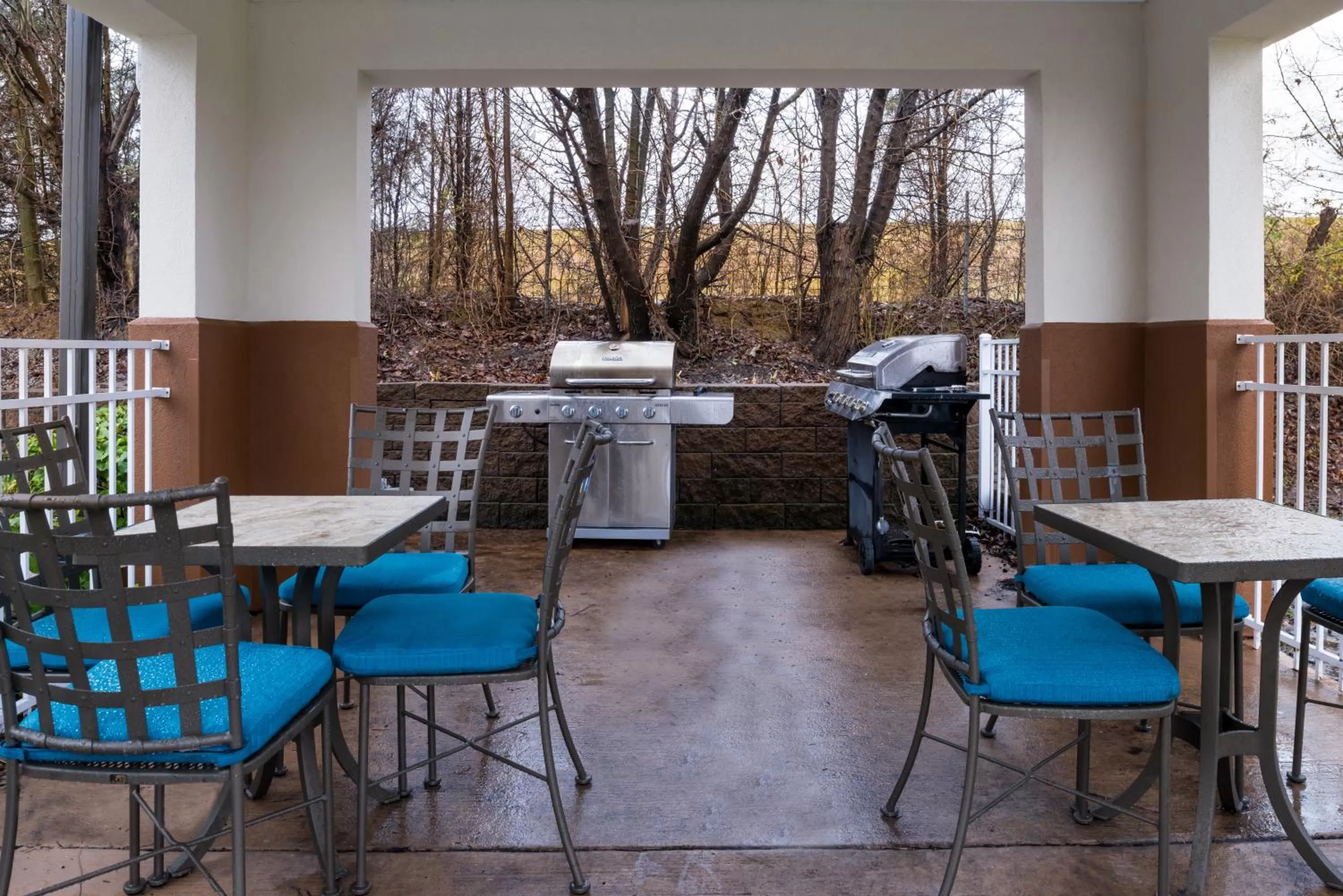 Patio in Candlewood Suites Paducah by IHG