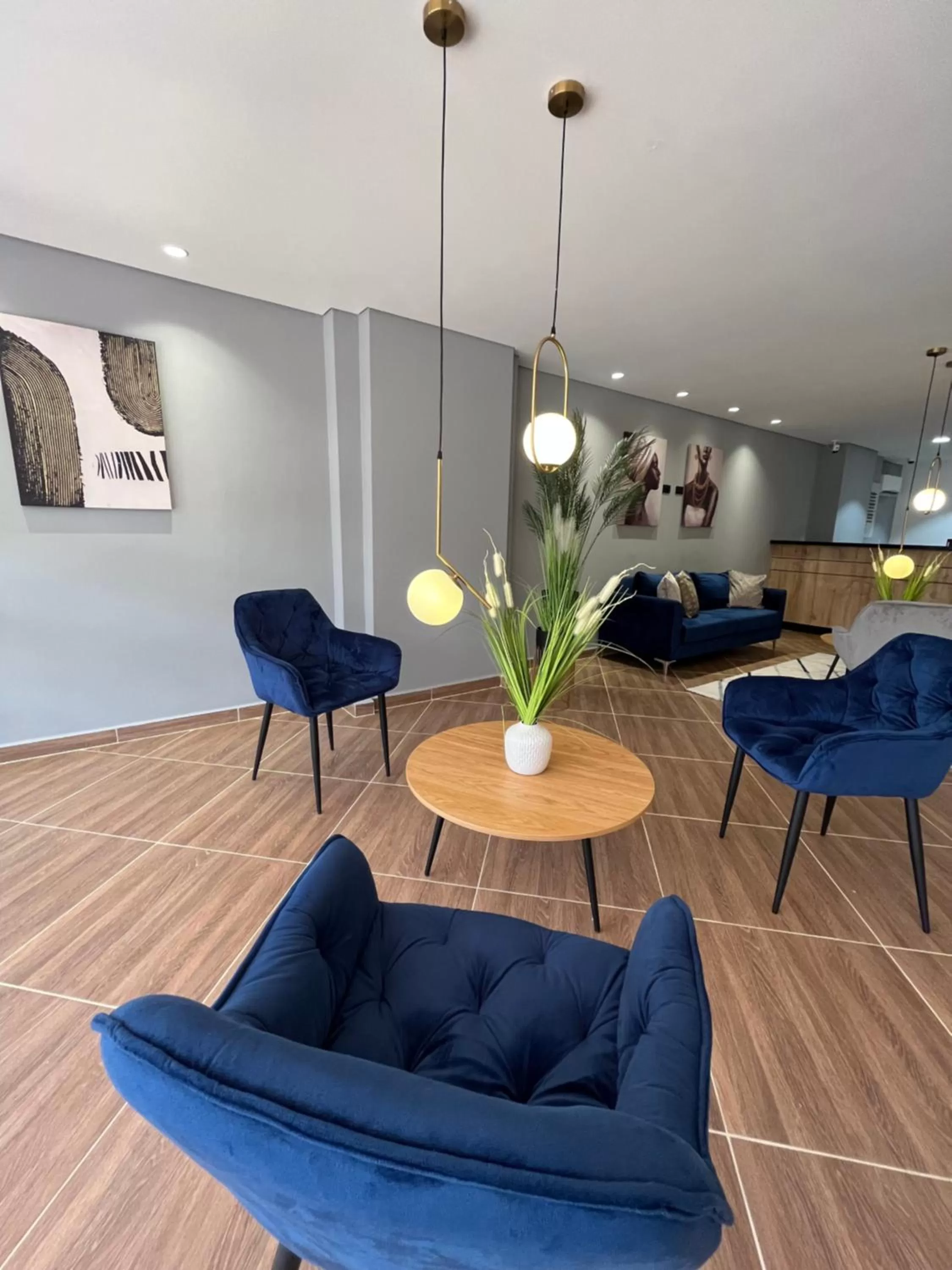 Lobby or reception in Hotel California City