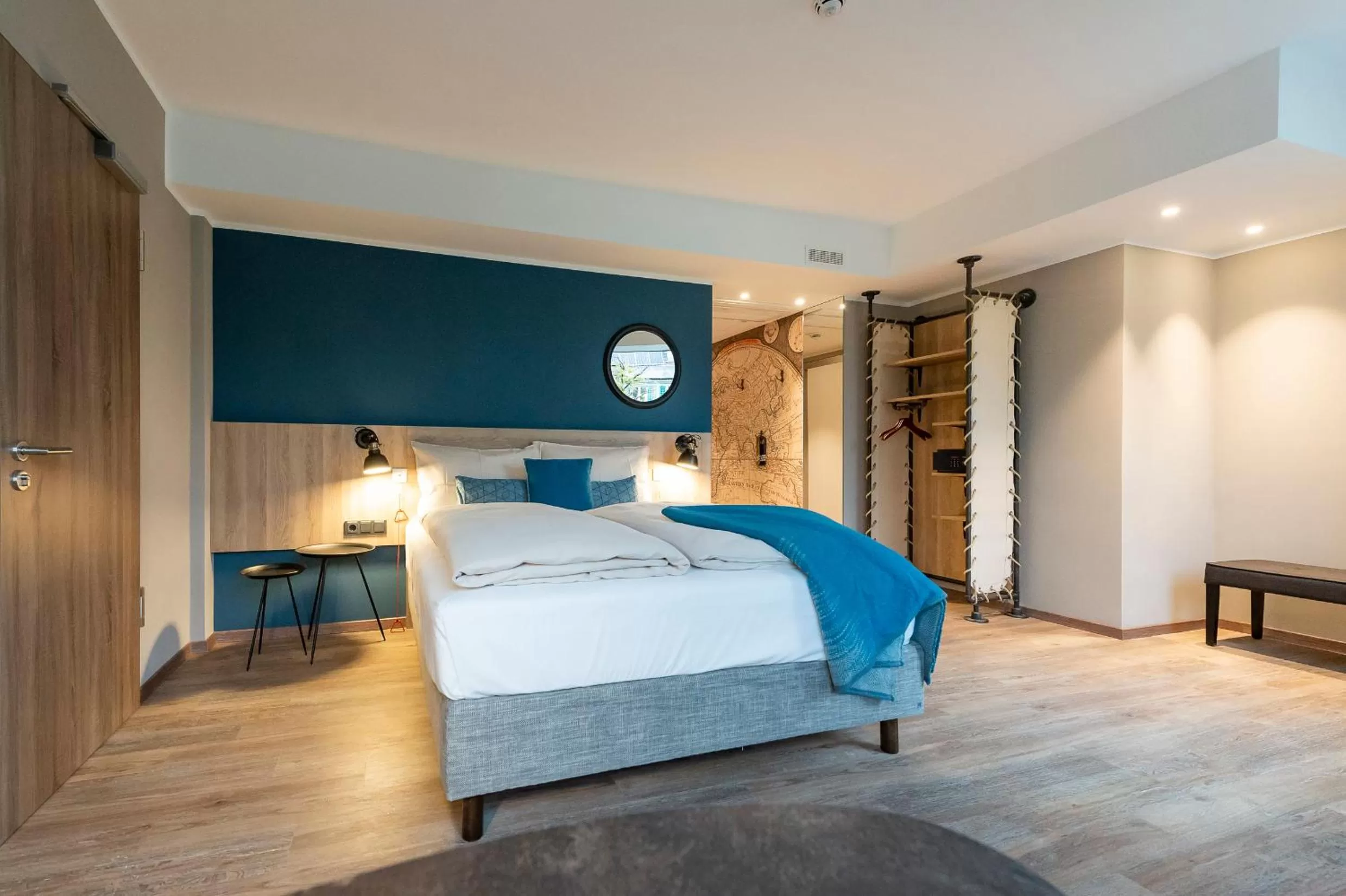 Photo of the whole room, Bed in HARBR Hotel Konstanz, a member of Radisson Individuals