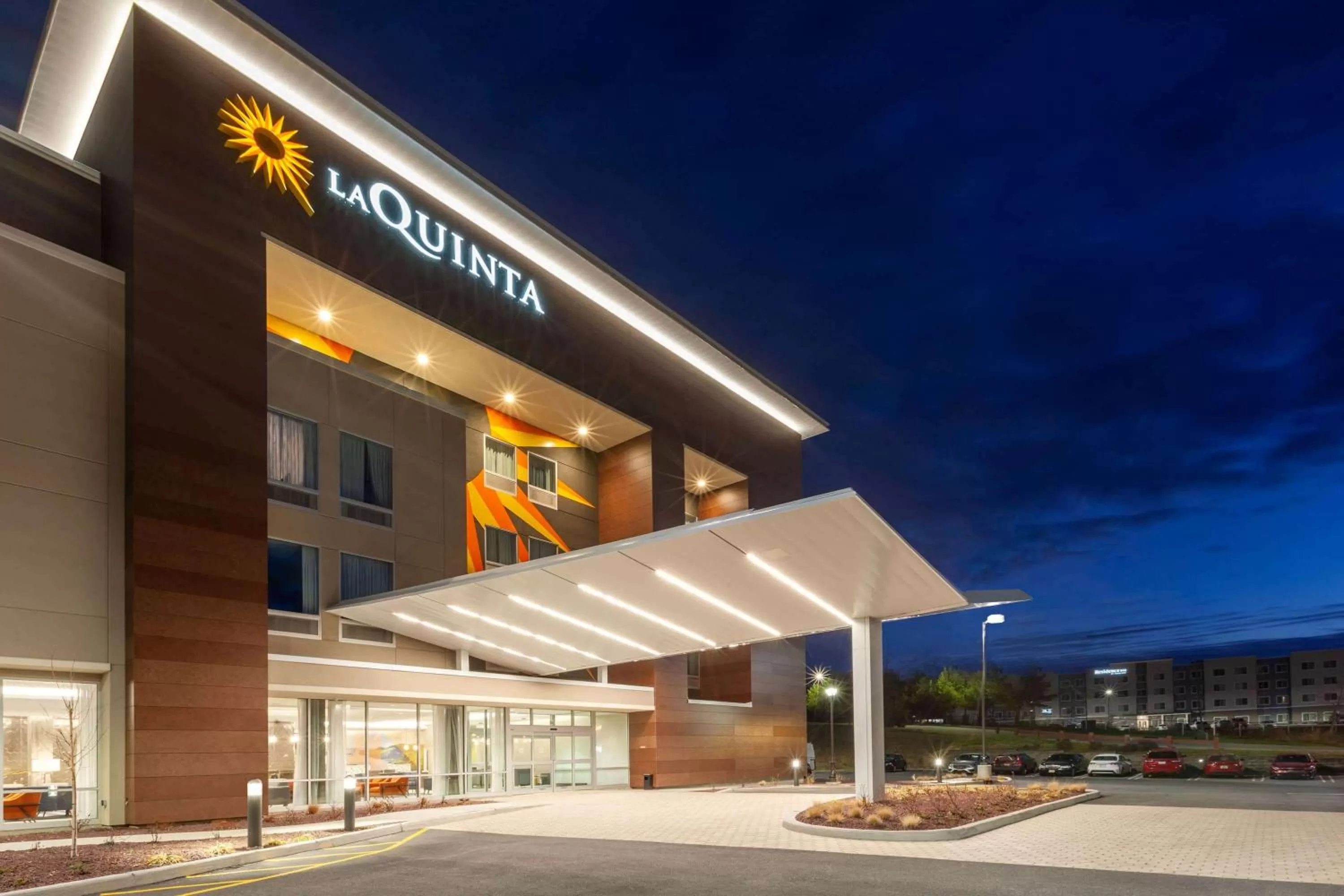 Property building in La Quinta Inn & Suites by Wyndham Middletown-Goshen