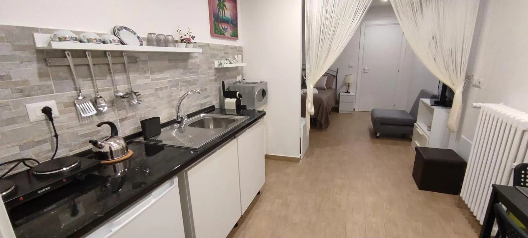 Kitchen or kitchenette, Kitchen/Kitchenette in NICHOLAS HOME