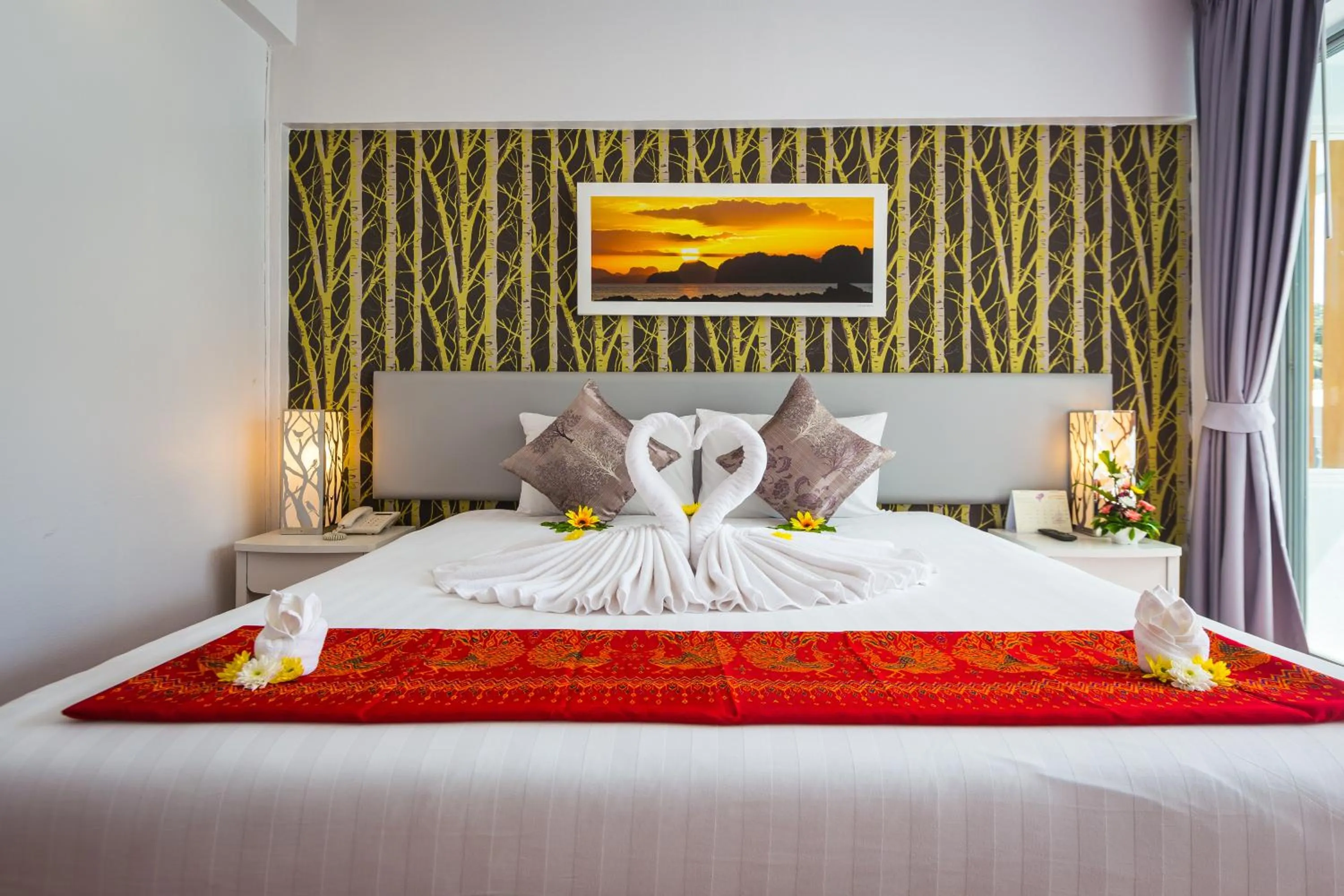 Bed in ON Hotel Phuket - SHA