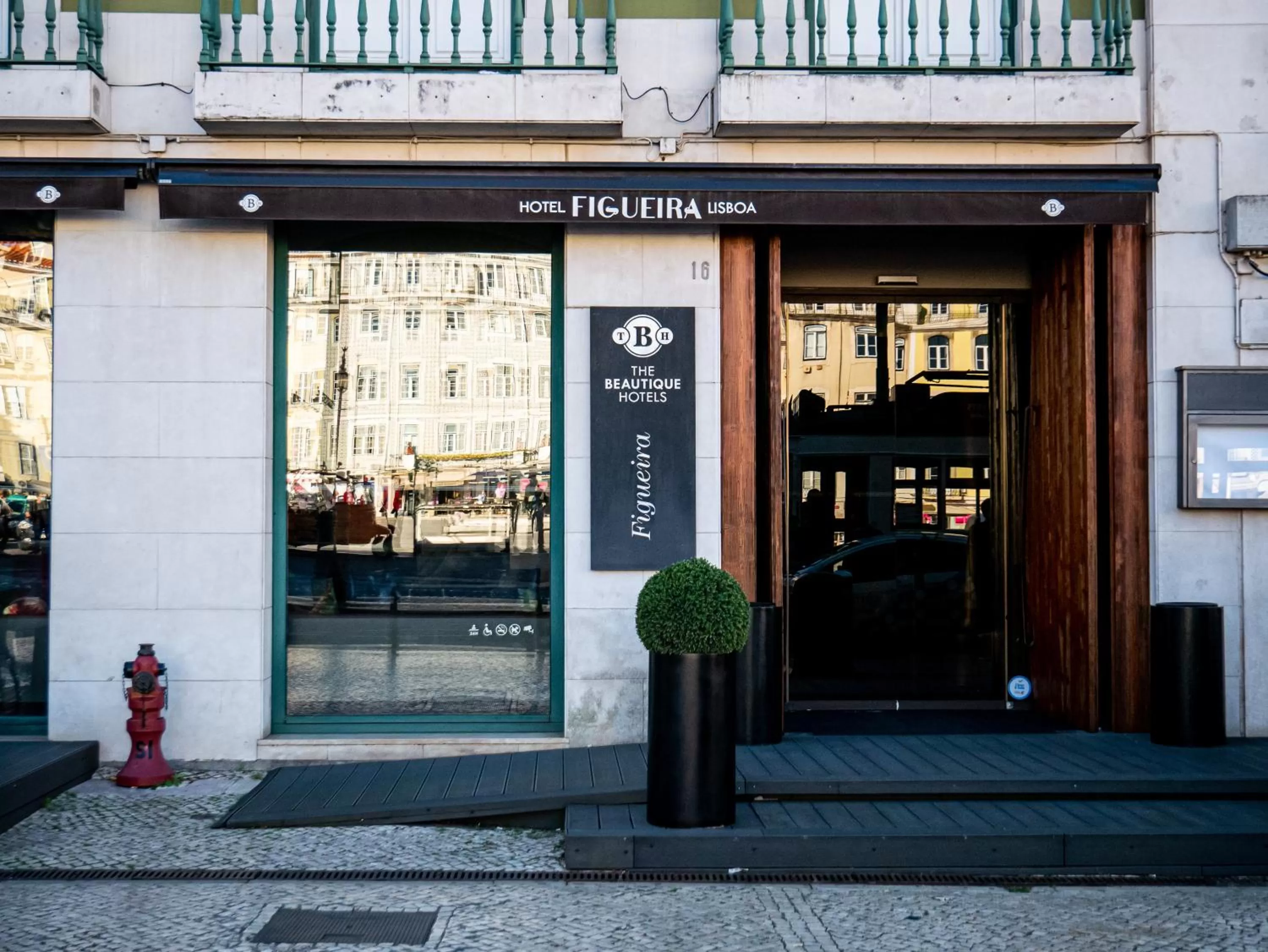 Facade/entrance in Figueira by The Beautique Hotels & Spa