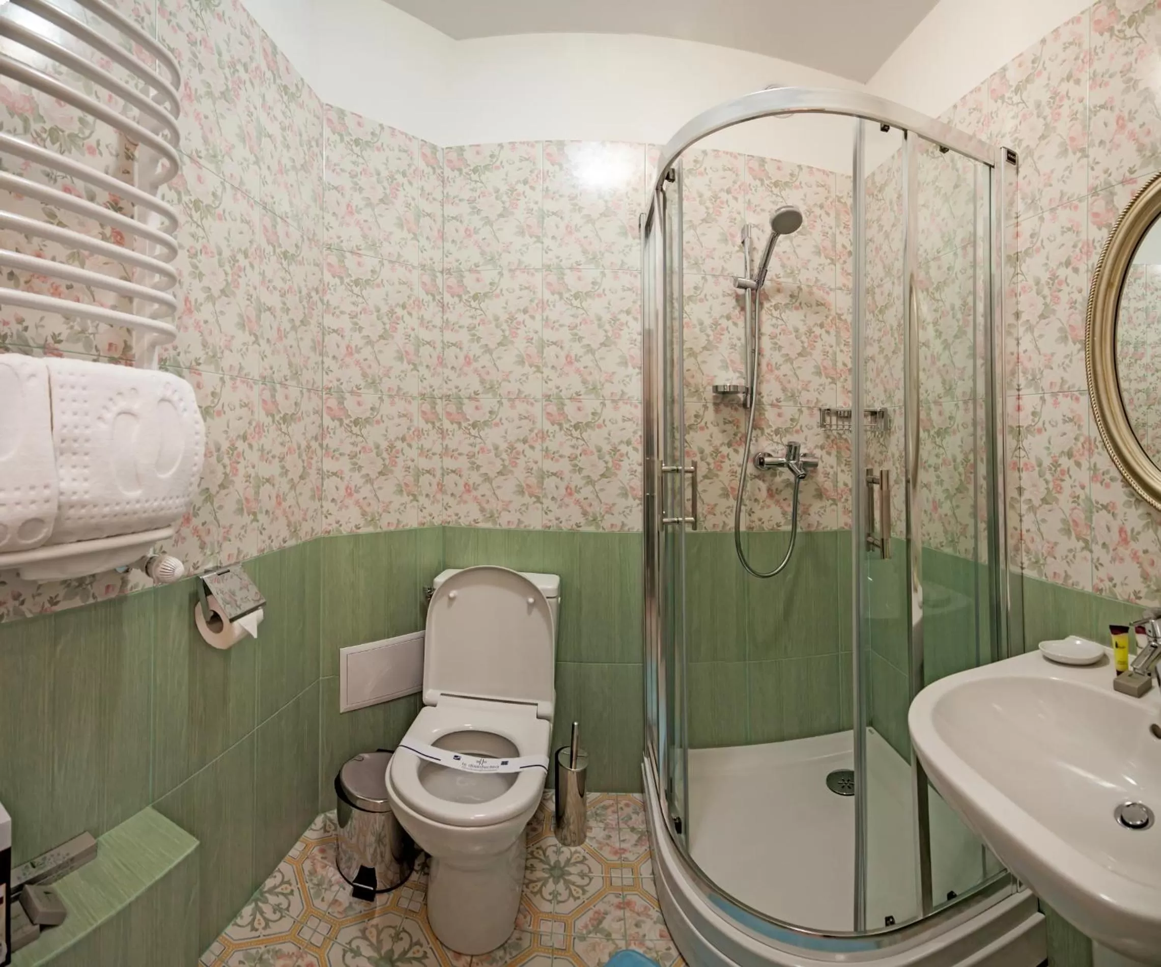 Bathroom in Olga Deluxe