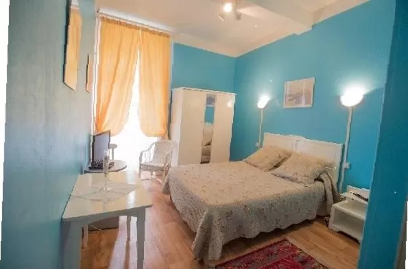 Photo of the whole room, Bed in Hôtel Saint Vincent