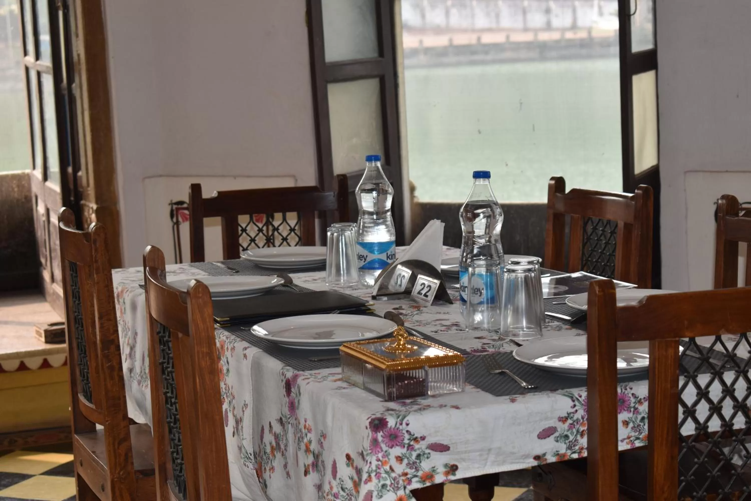 Restaurant/places to eat in Hotel Nawal Sagar Palace - Bundi