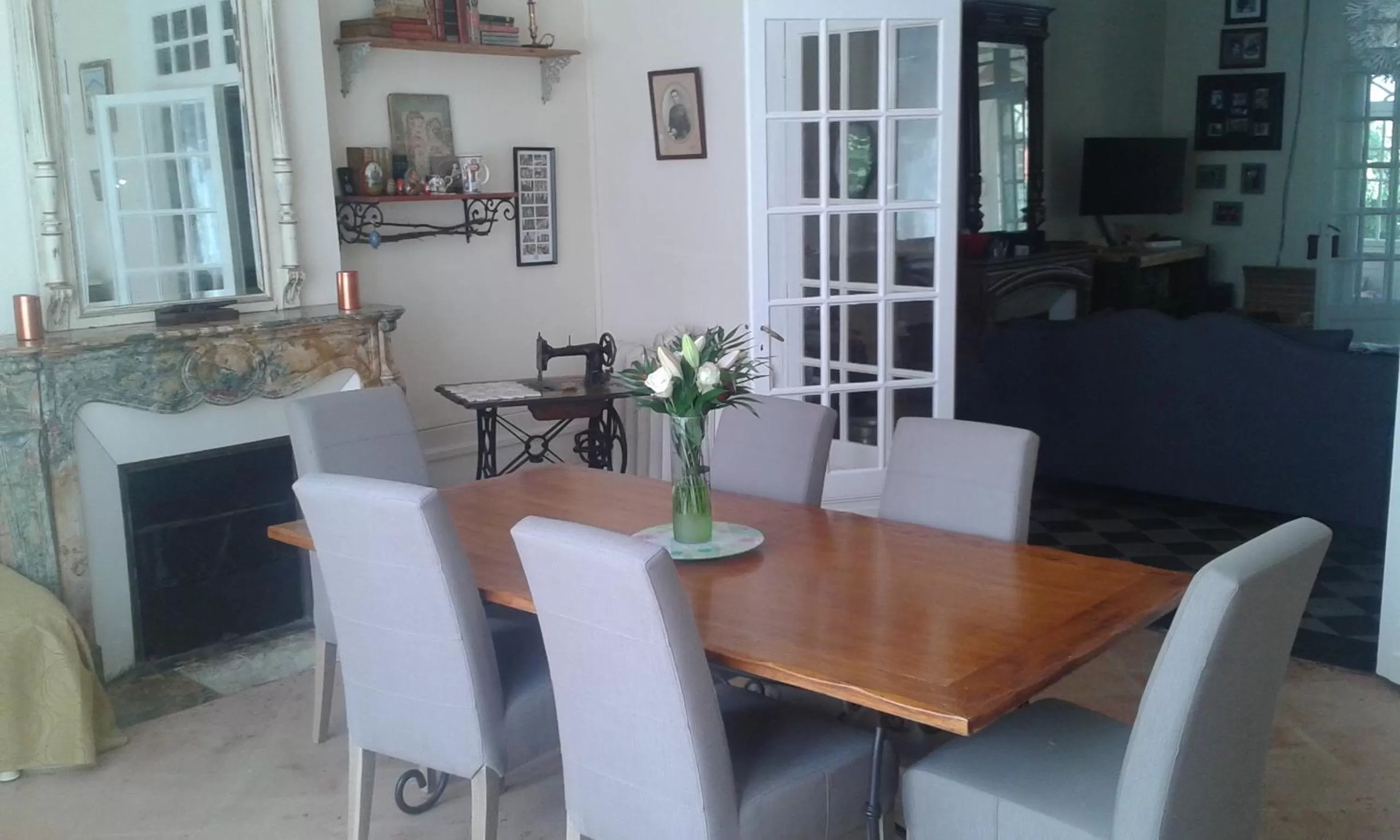 Seating area in Vanille Bourbon