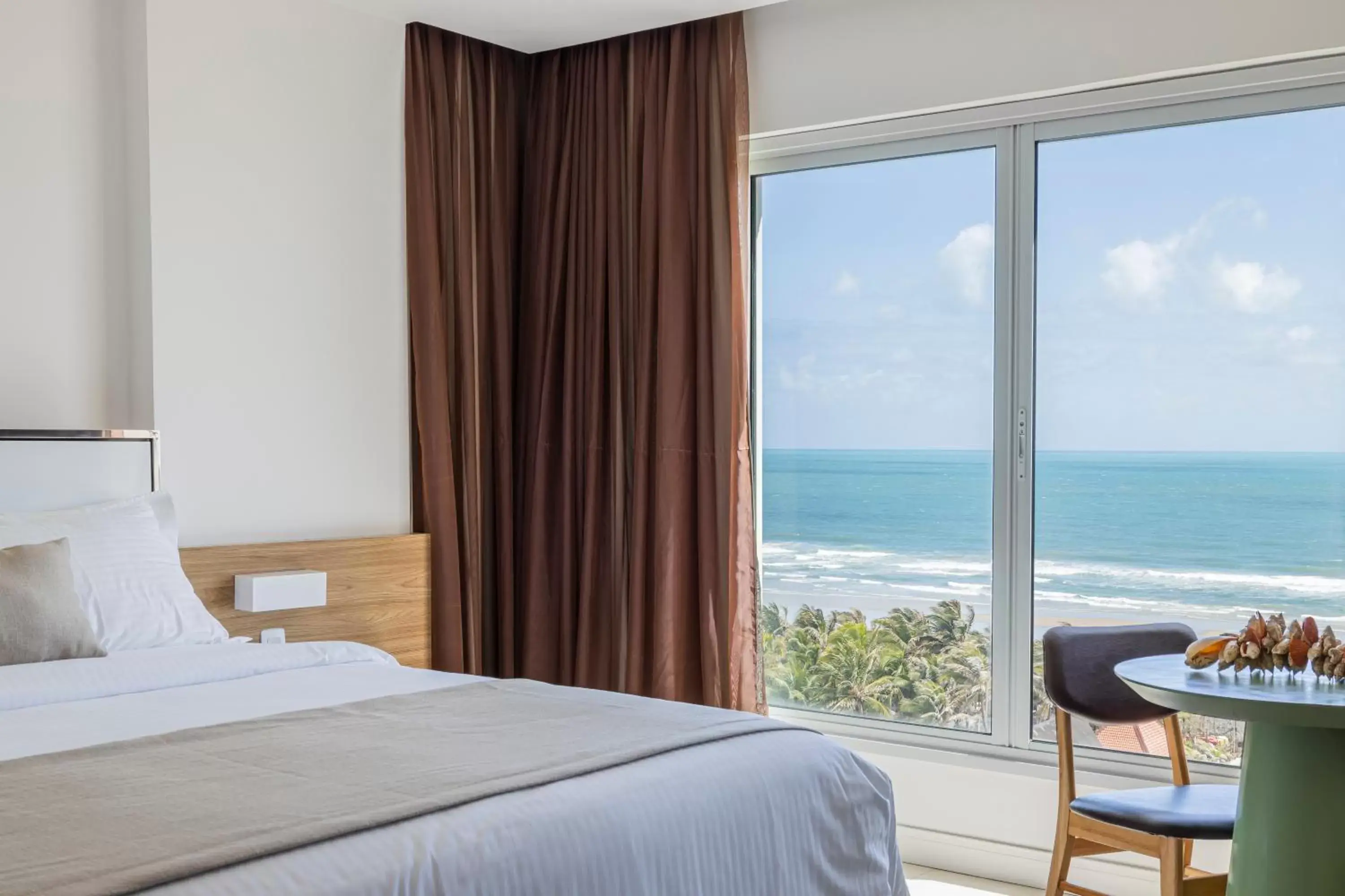 Suite with Sea View in Gran Mareiro Hotel Suite with Sea View in Gran Mareiro Hotel