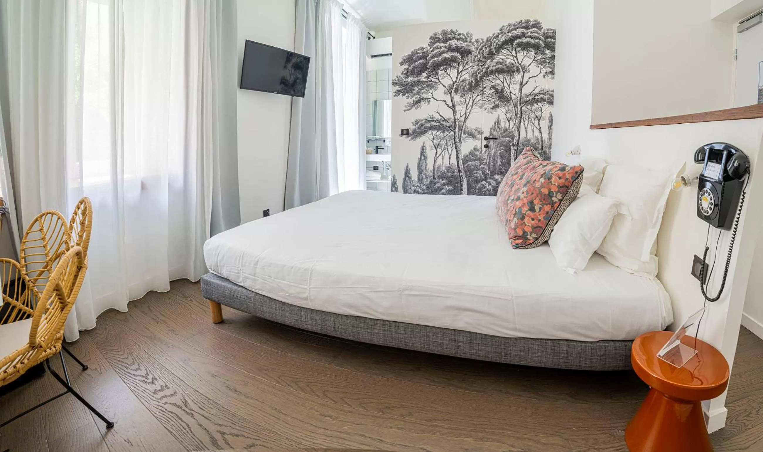 Bed in Monsieur Miot Concept Hotel - Bastia centre