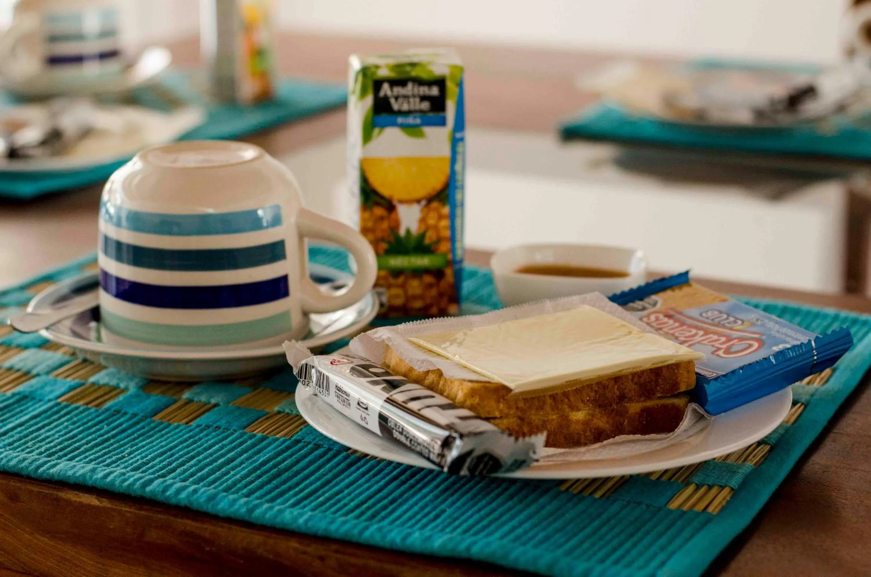 Breakfast in Bed and Breakfast Manque