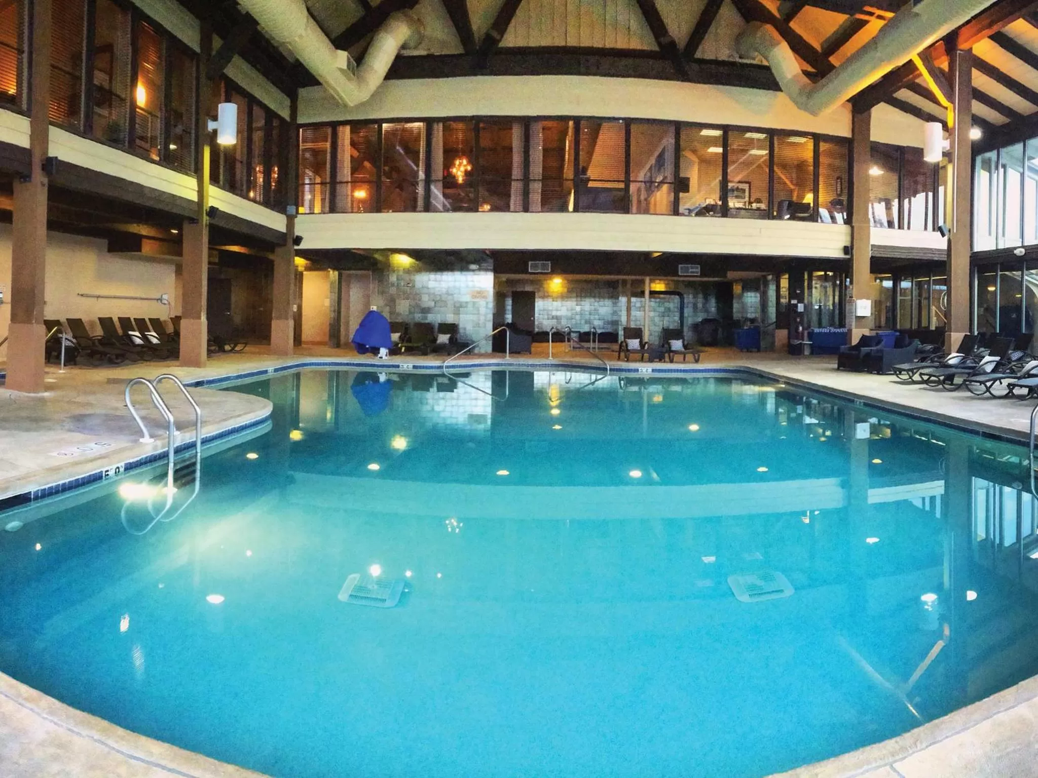 Swimming pool in The Abbey Resort
