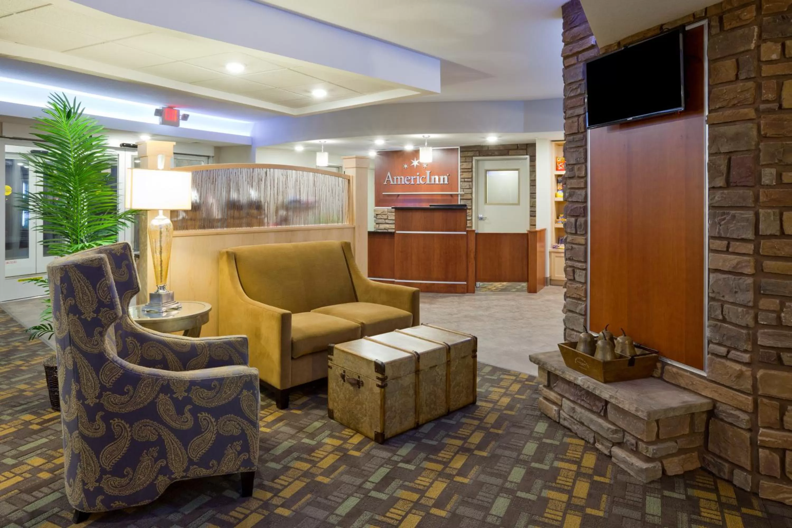 Lobby or reception in AmericInn by Wyndham Hartford SD