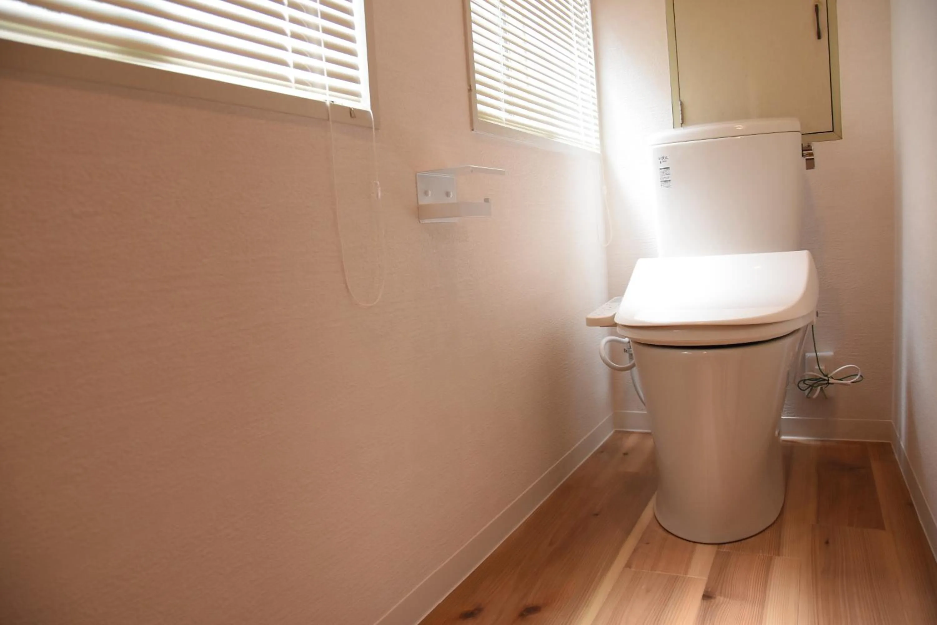 Toilet in Expected Inn